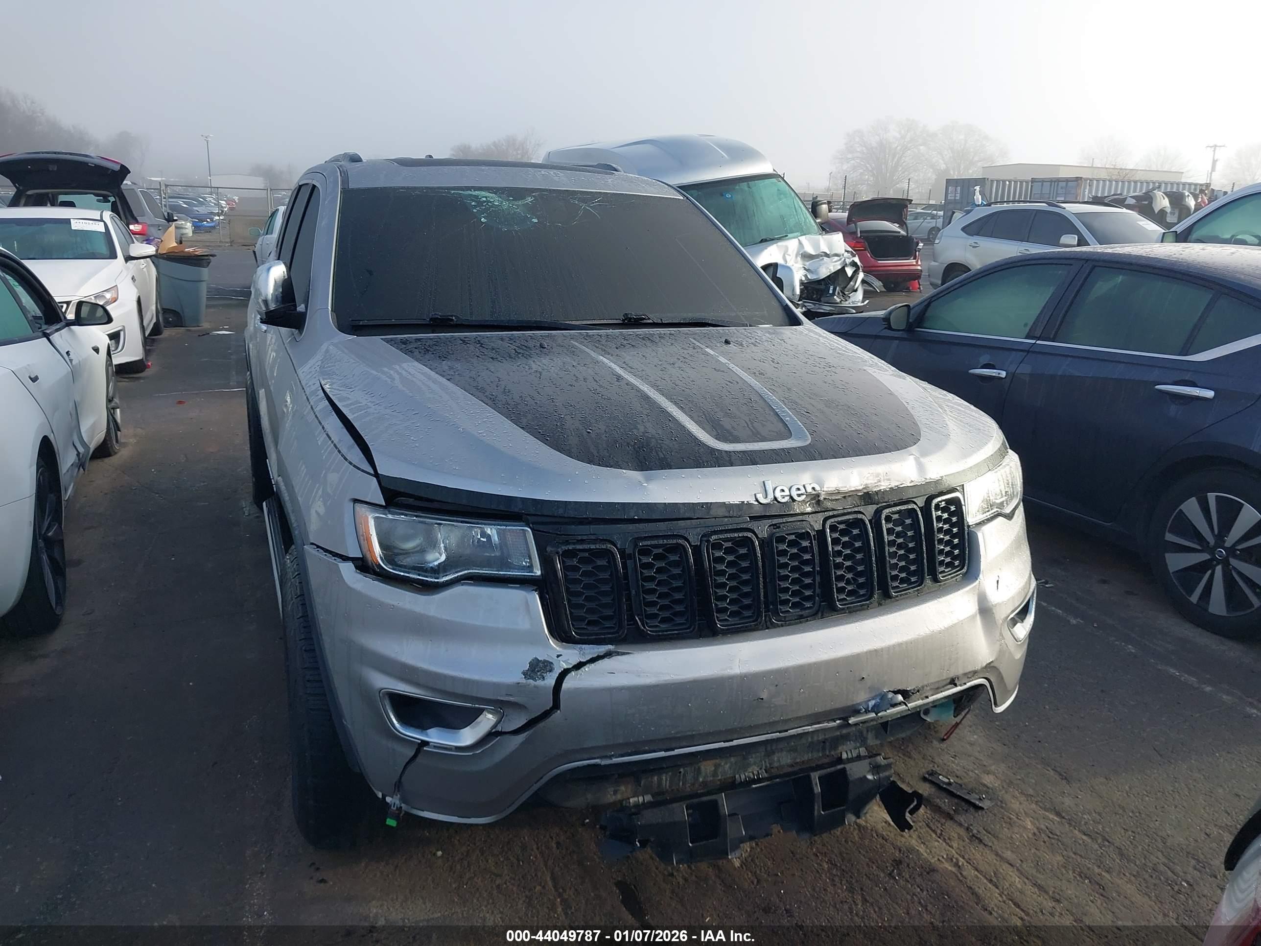 JEEP GRAND image 6