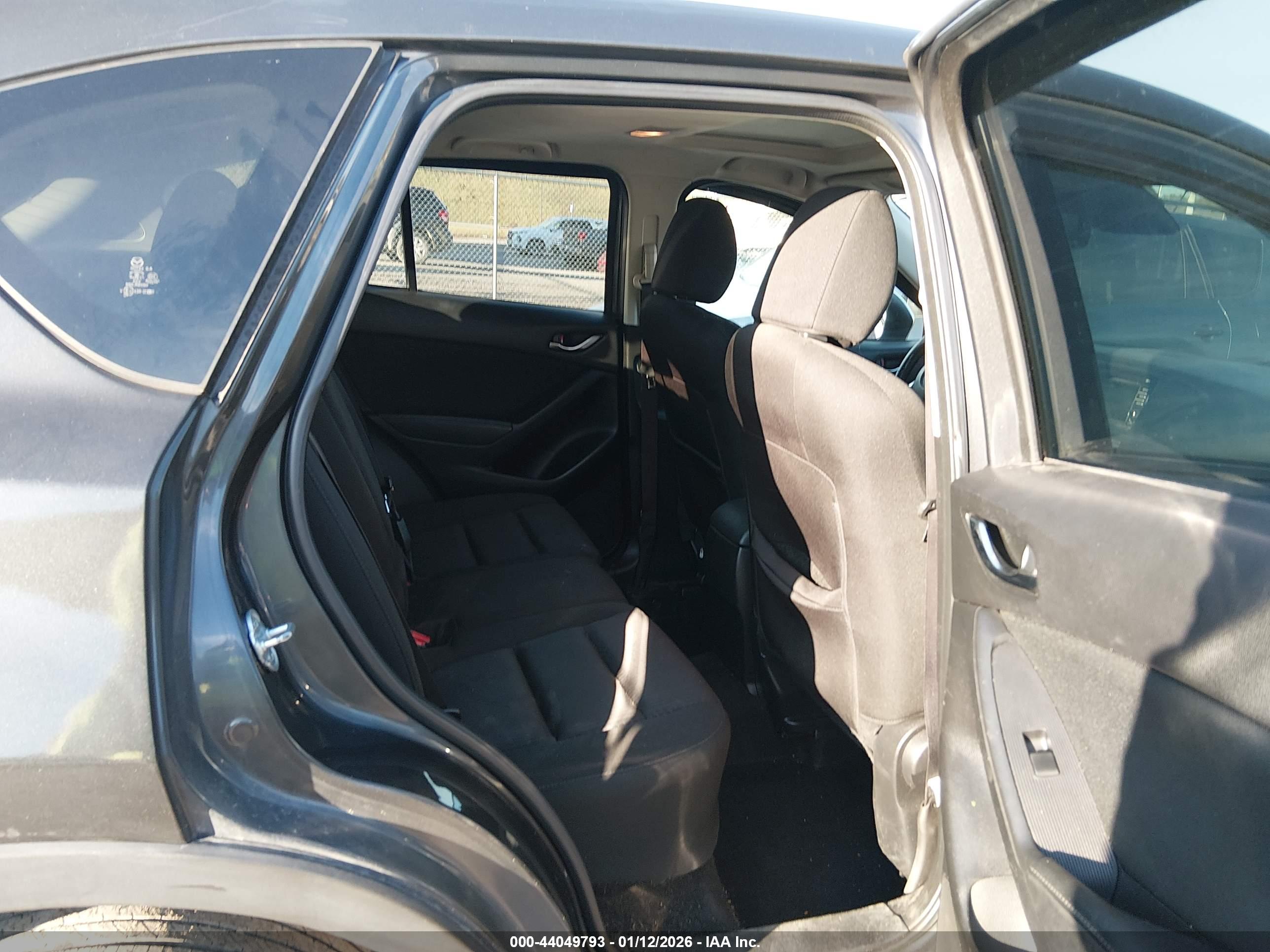 MAZDA CX-5 image 8