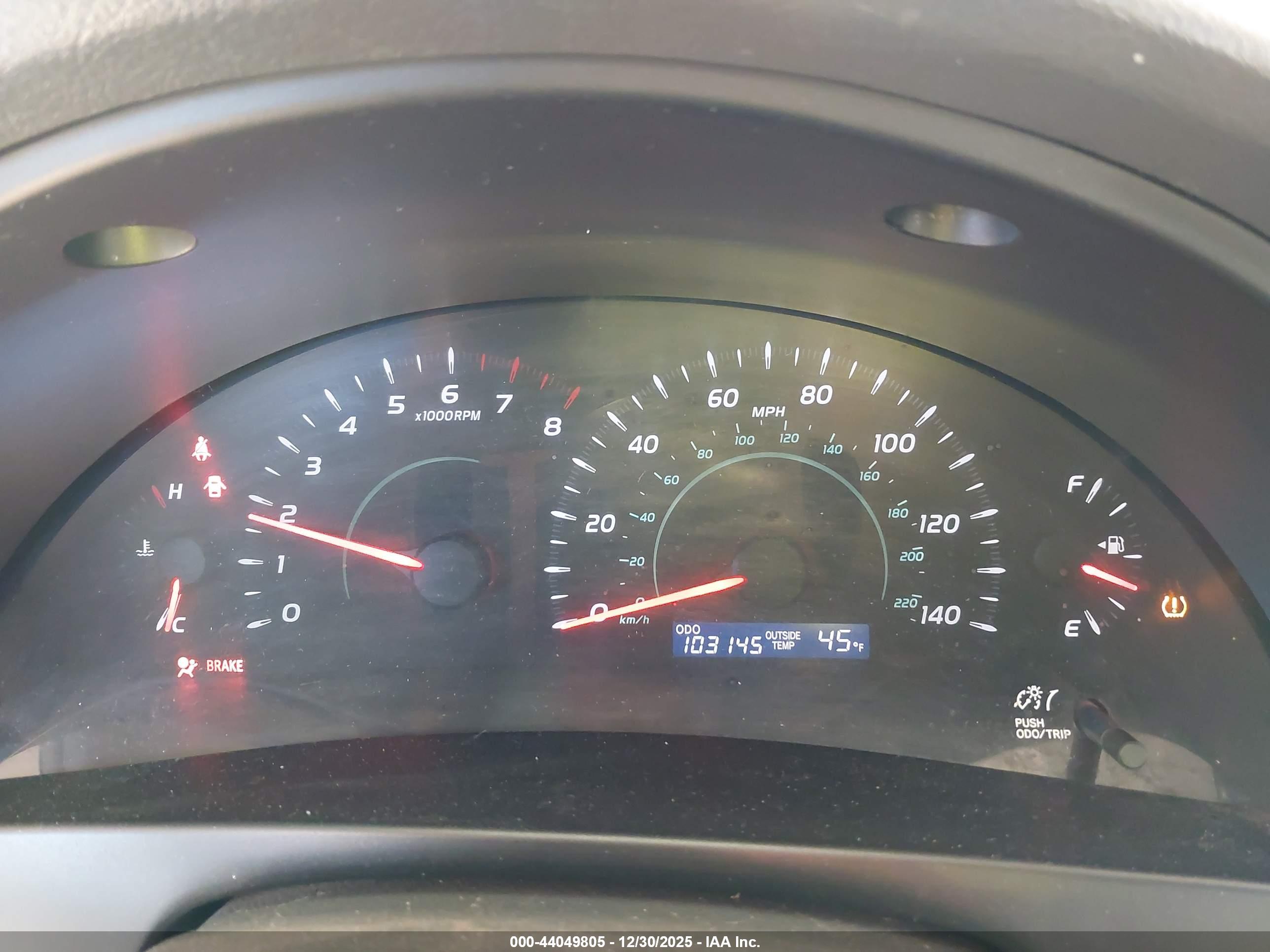 TOYOTA CAMRY image 7