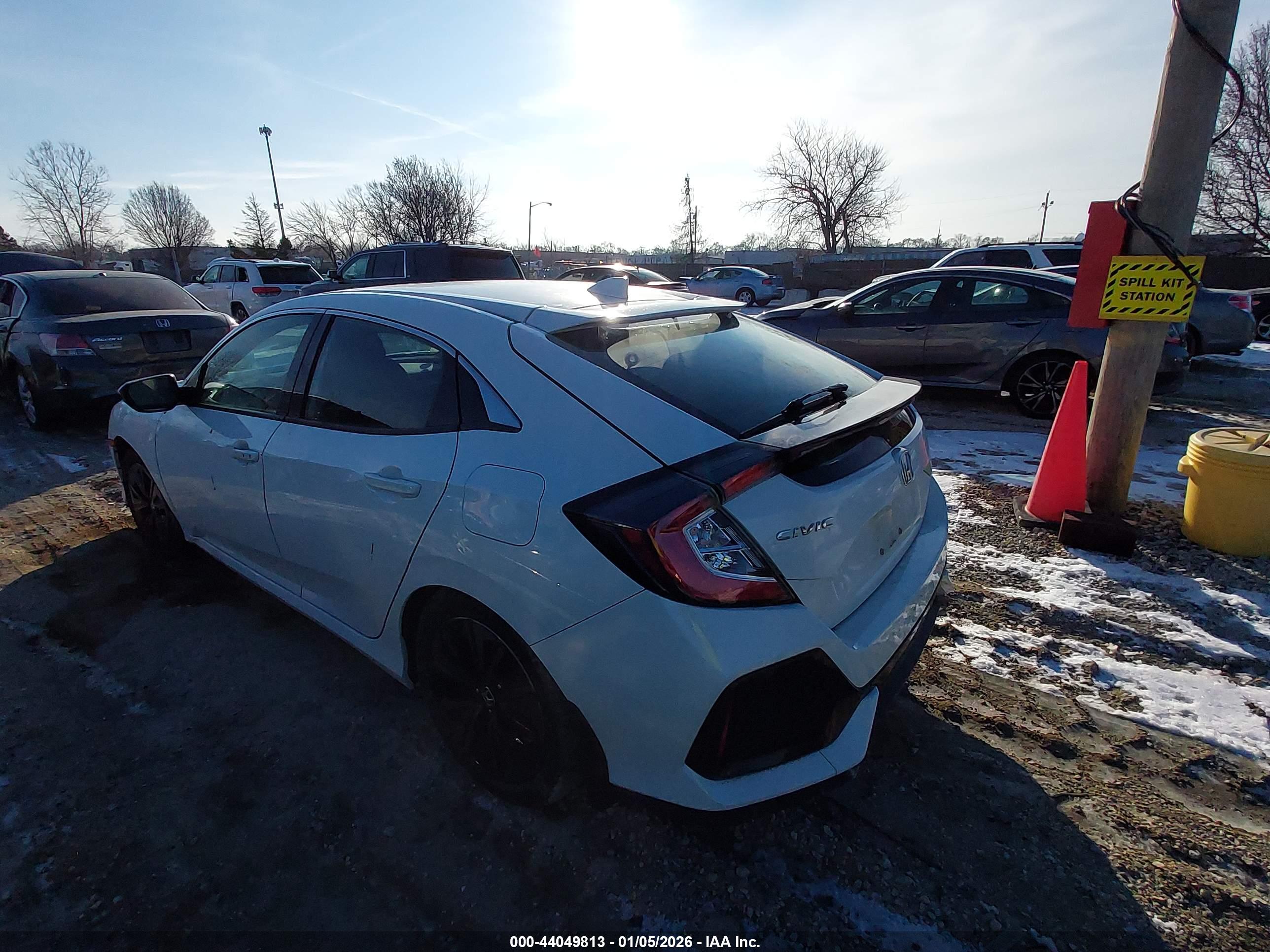 HONDA CIVIC image 3