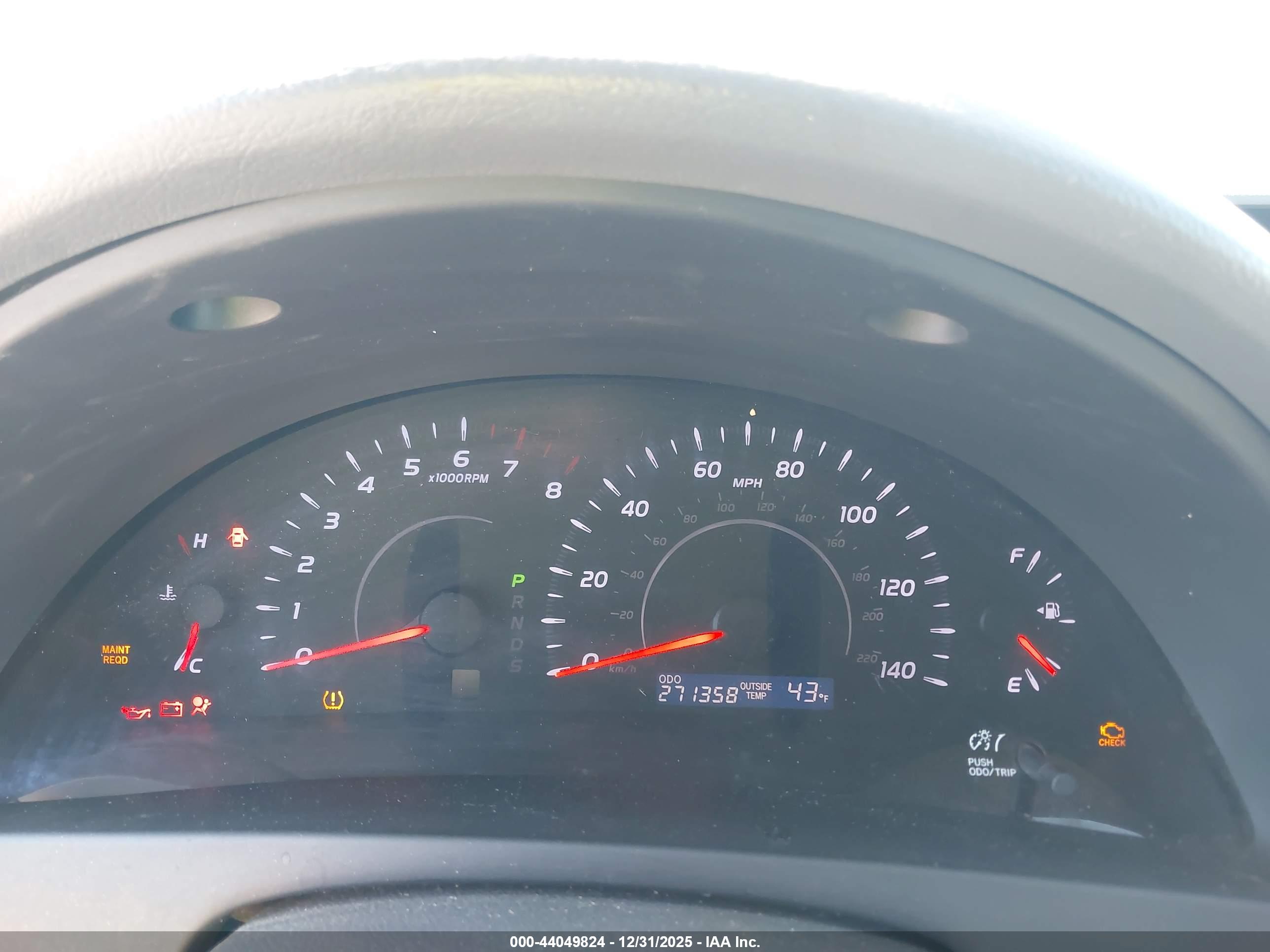 TOYOTA CAMRY image 7