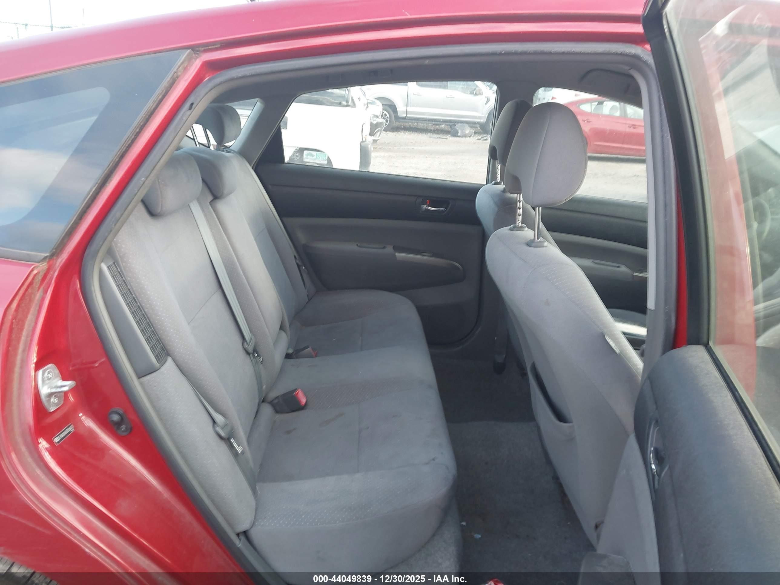 TOYOTA PRIUS image 8