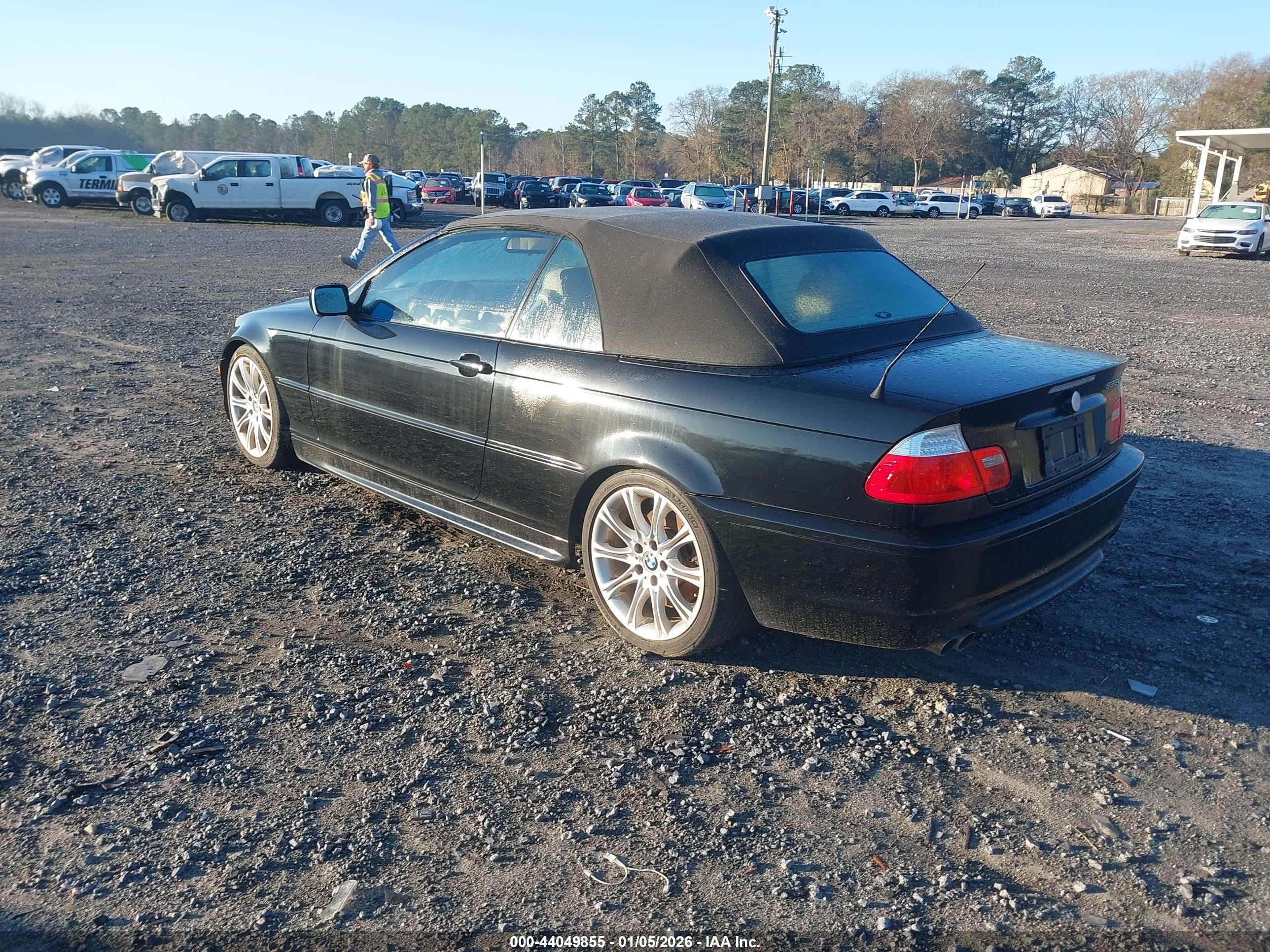 BMW 330CI image 3