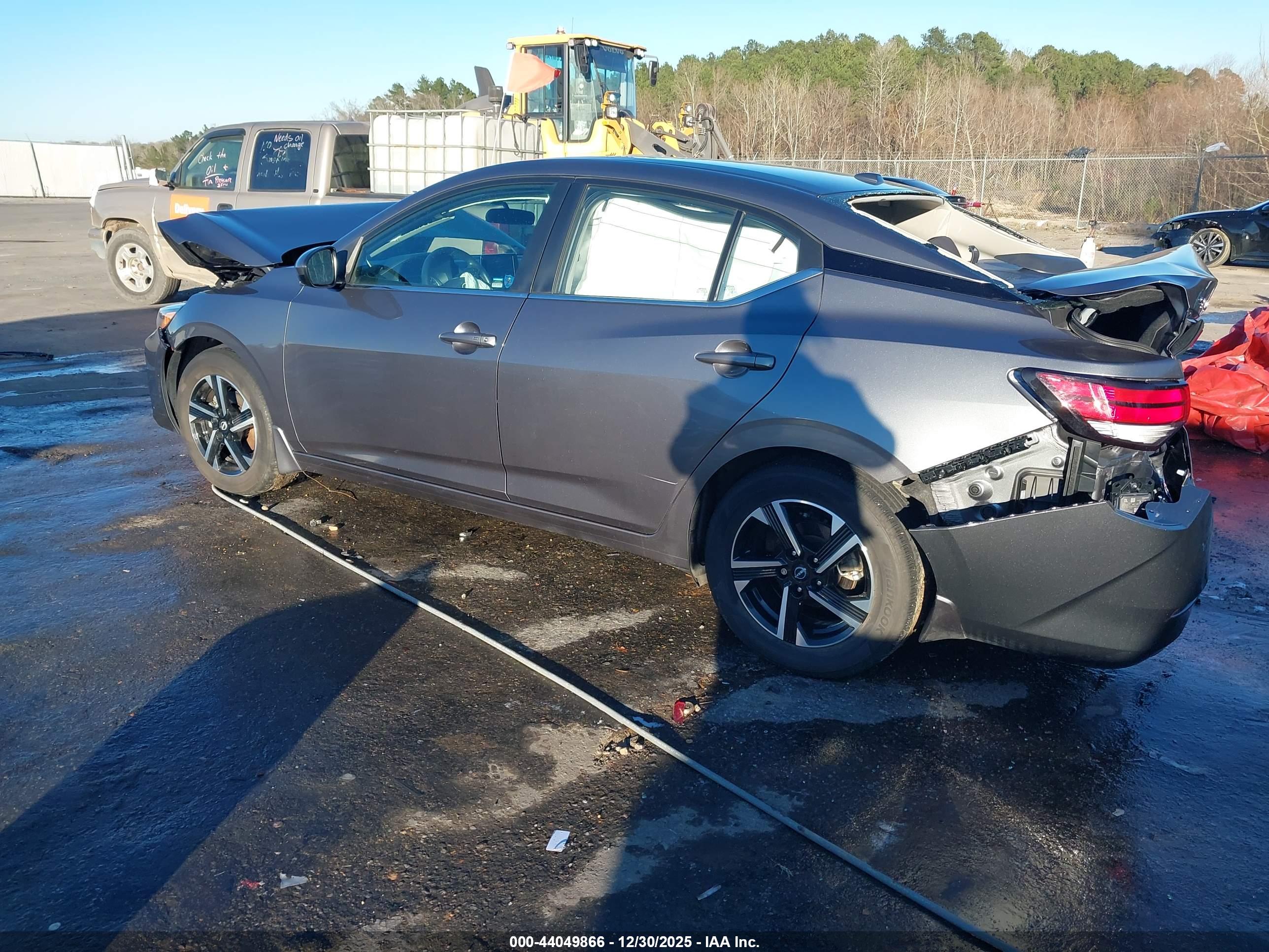 NISSAN SENTRA image 3