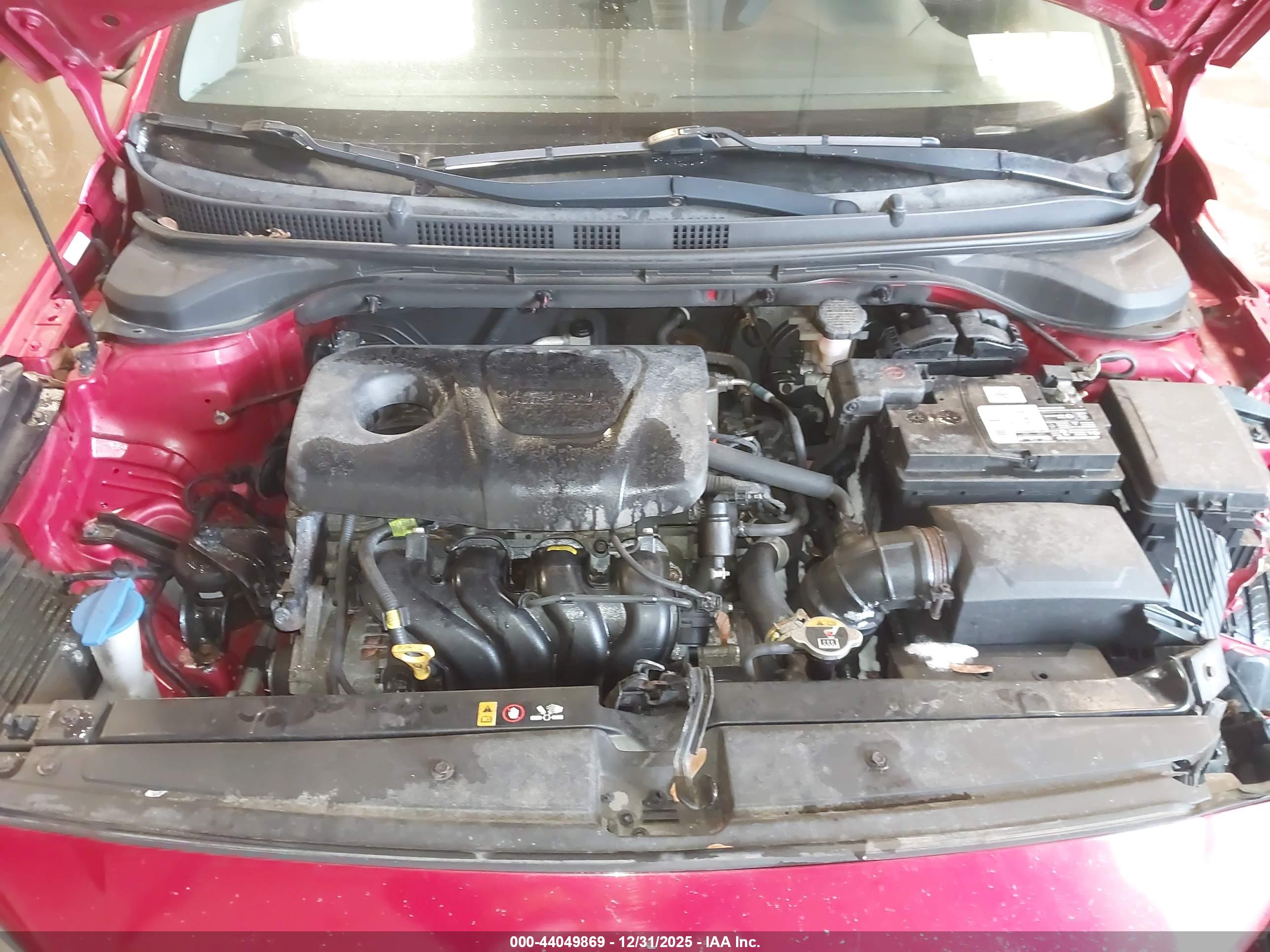 HYUNDAI ACCENT image 10