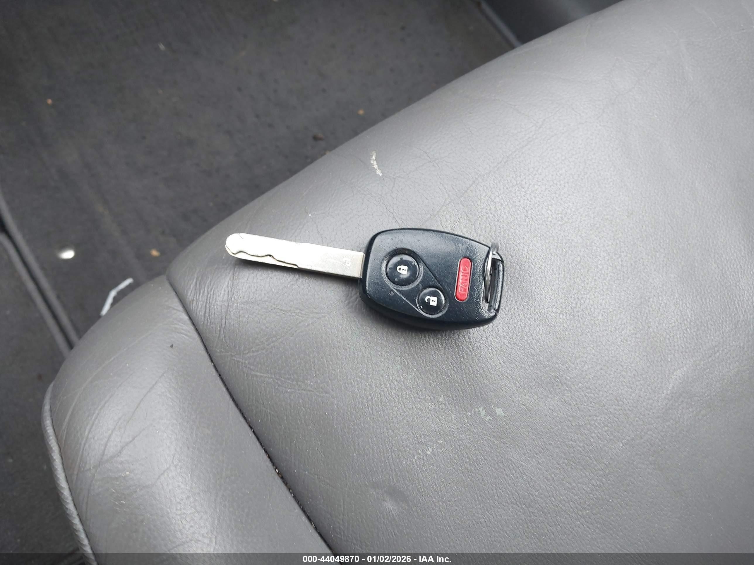 HONDA CR-V image 11