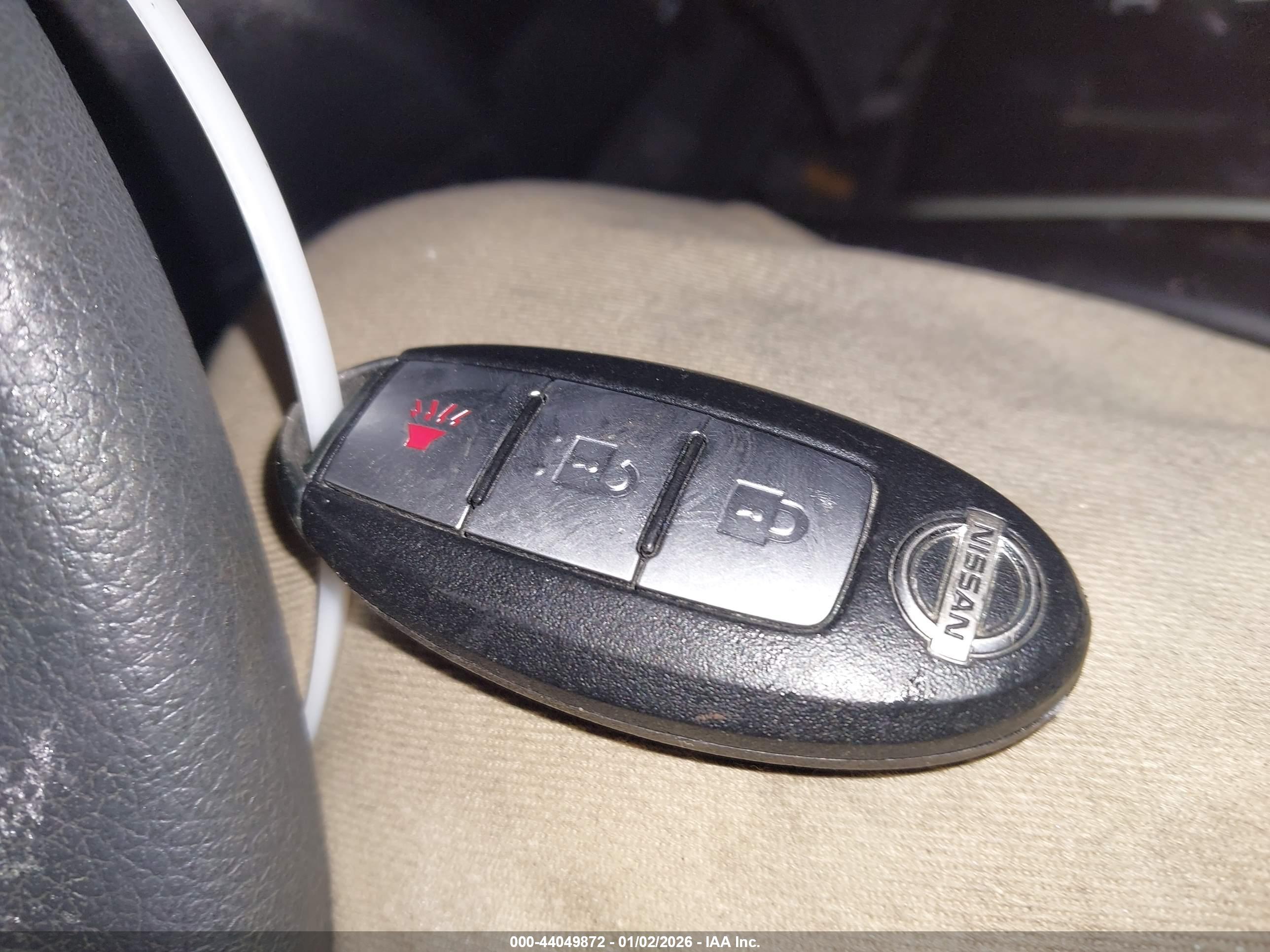 NISSAN ROGUE image 11
