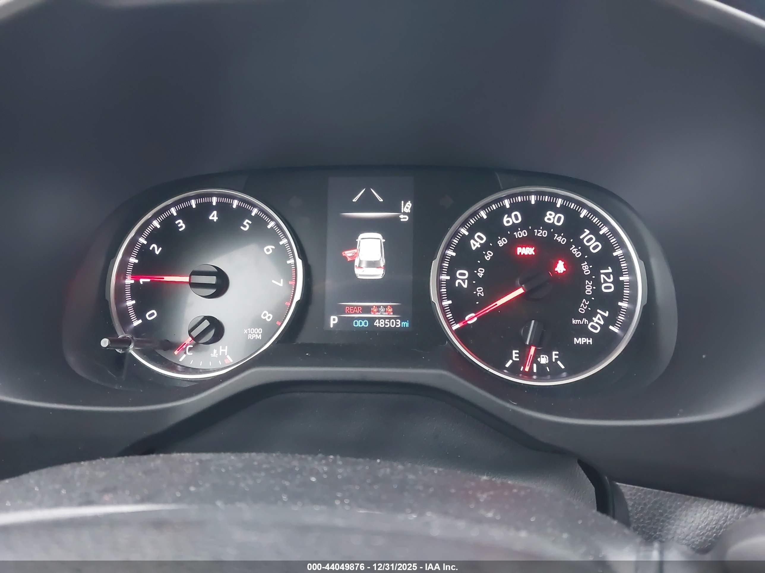 TOYOTA RAV4 image 7