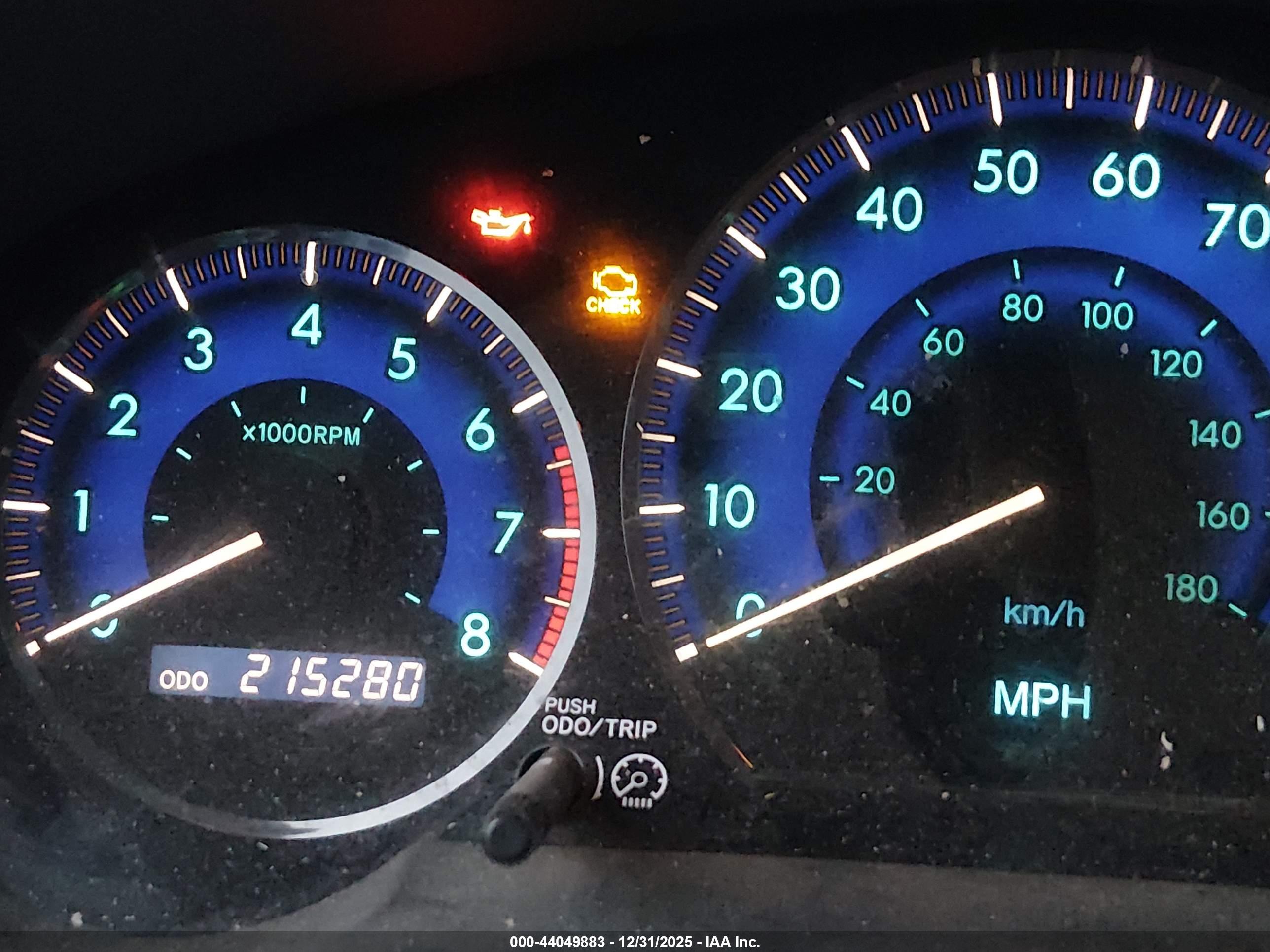 TOYOTA SIENNA image 7