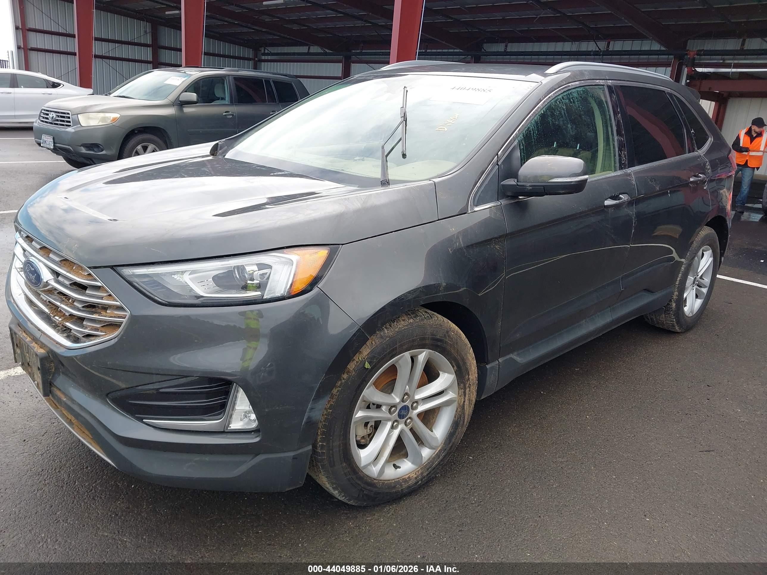 FORD EDGE image 2