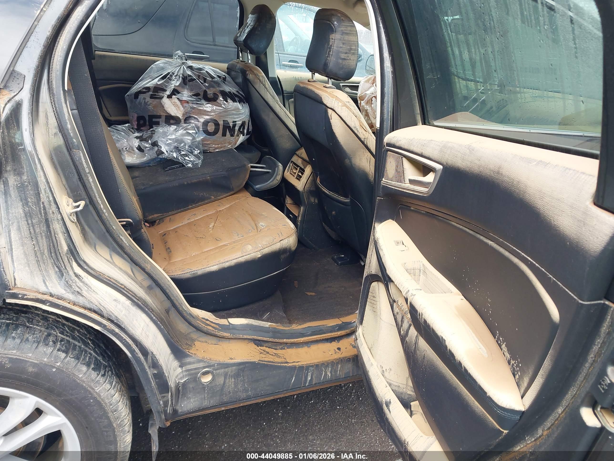 FORD EDGE image 8