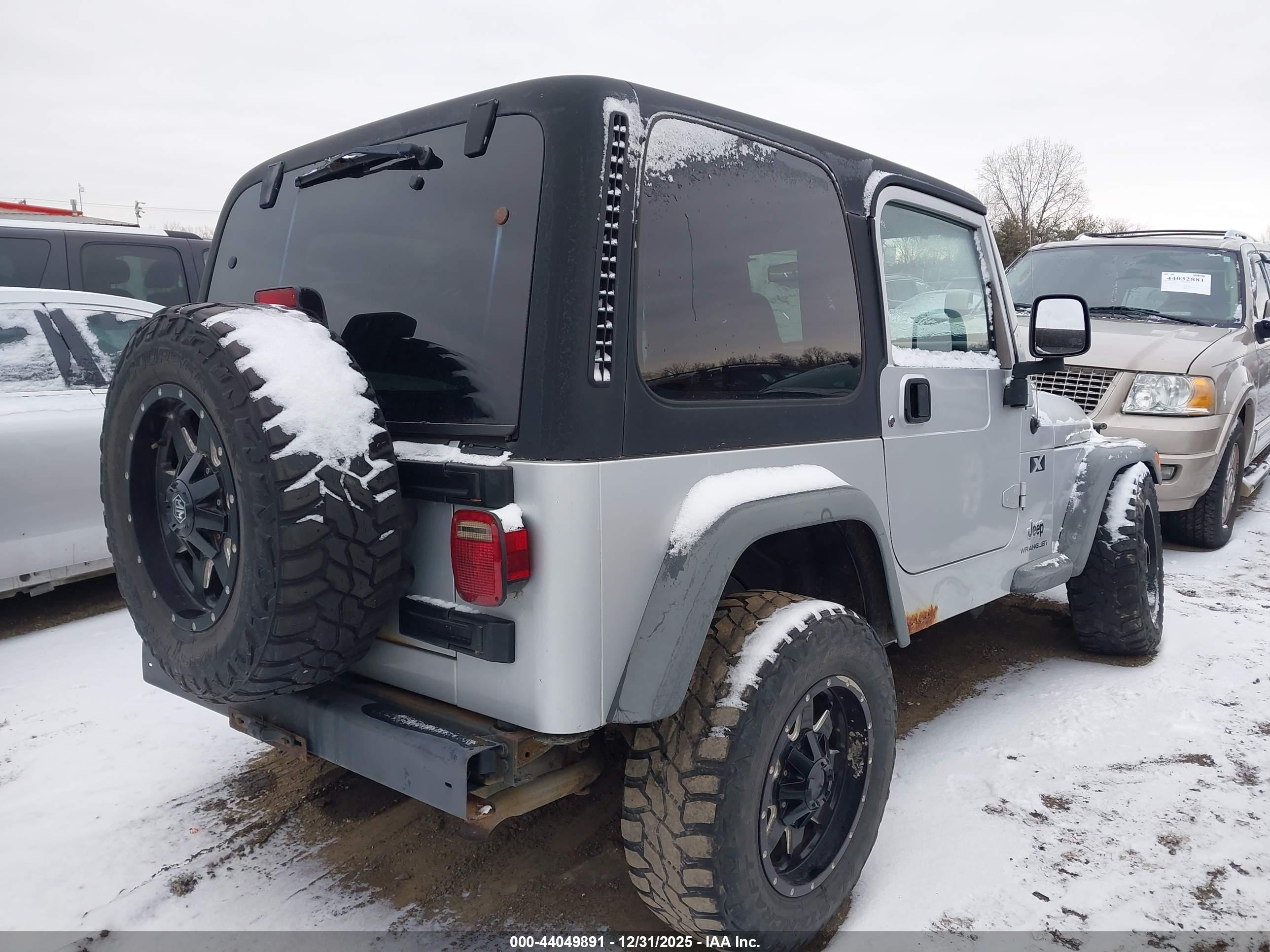JEEP WRANGLER image 4
