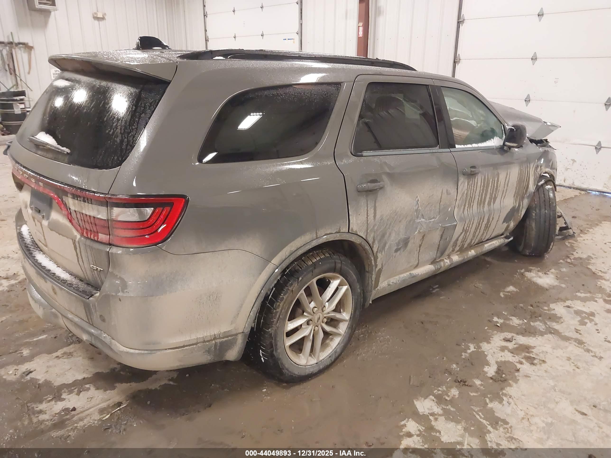 DODGE DURANGO image 4