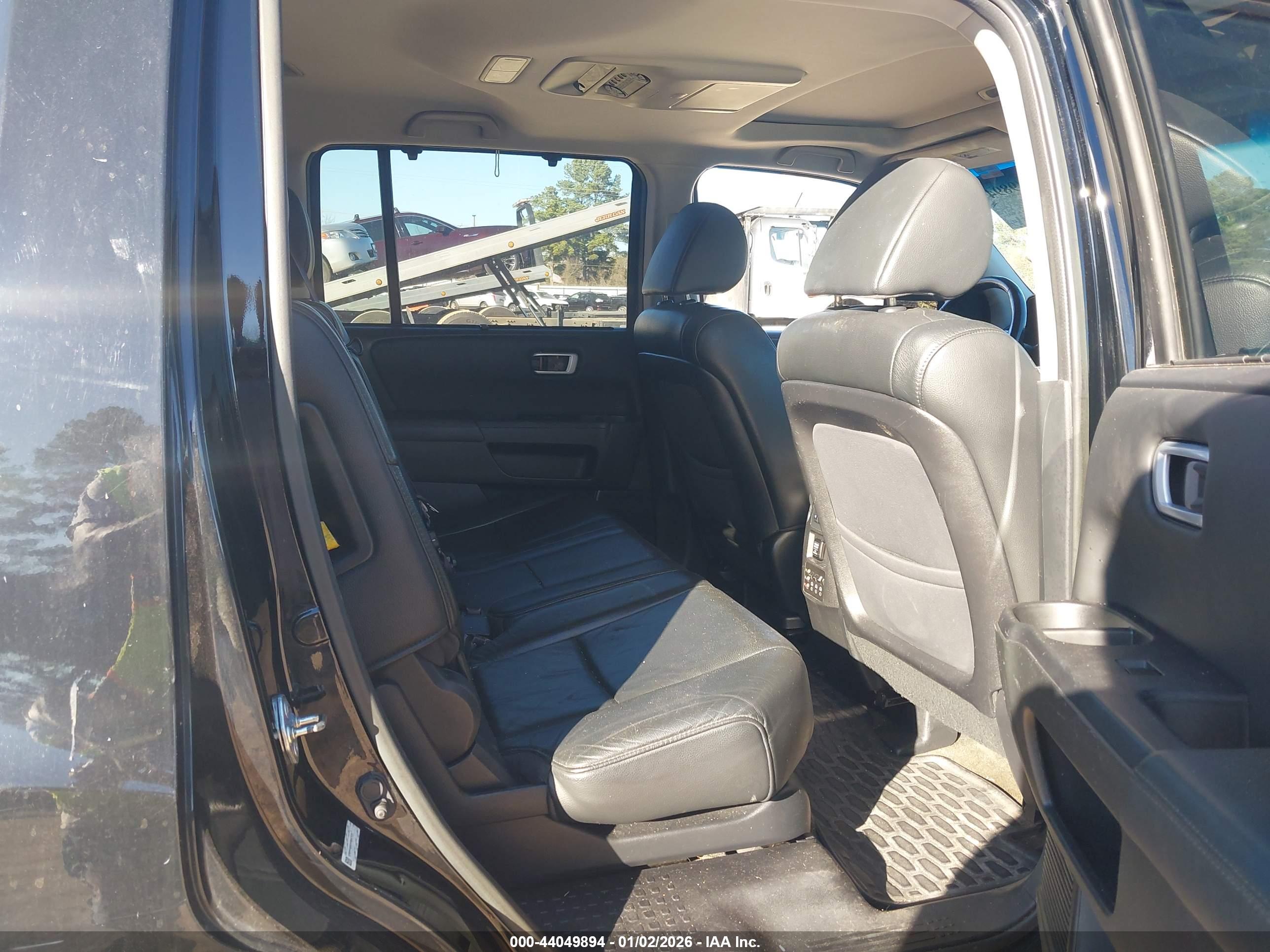 HONDA PILOT image 8