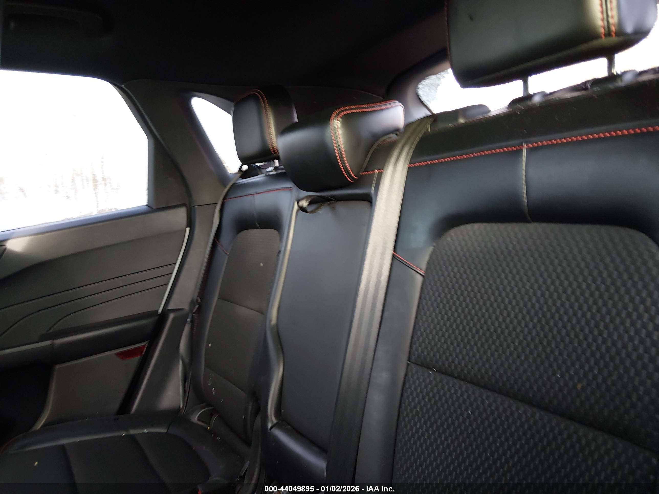 FORD ESCAPE image 8