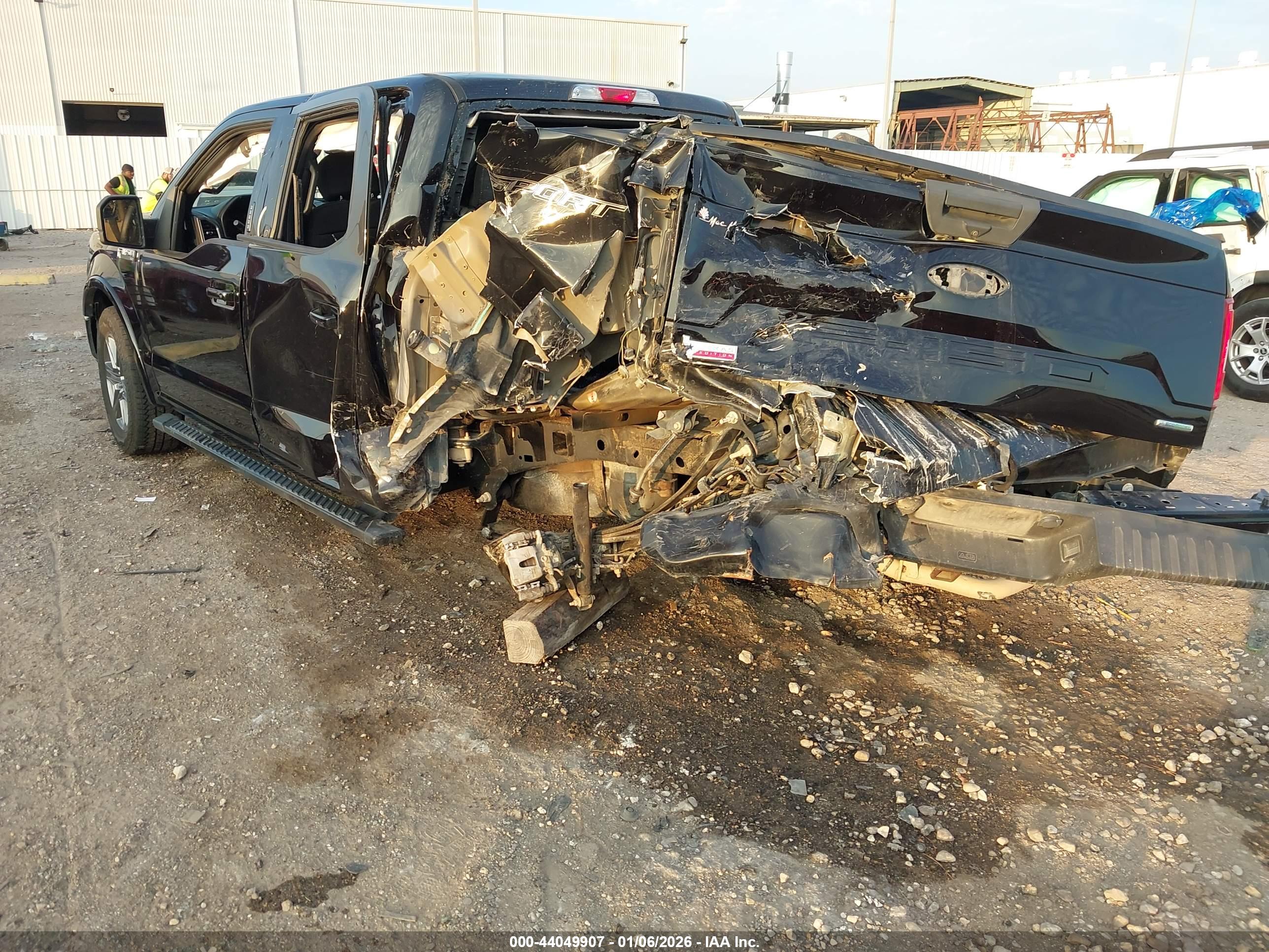FORD F-150 image 3