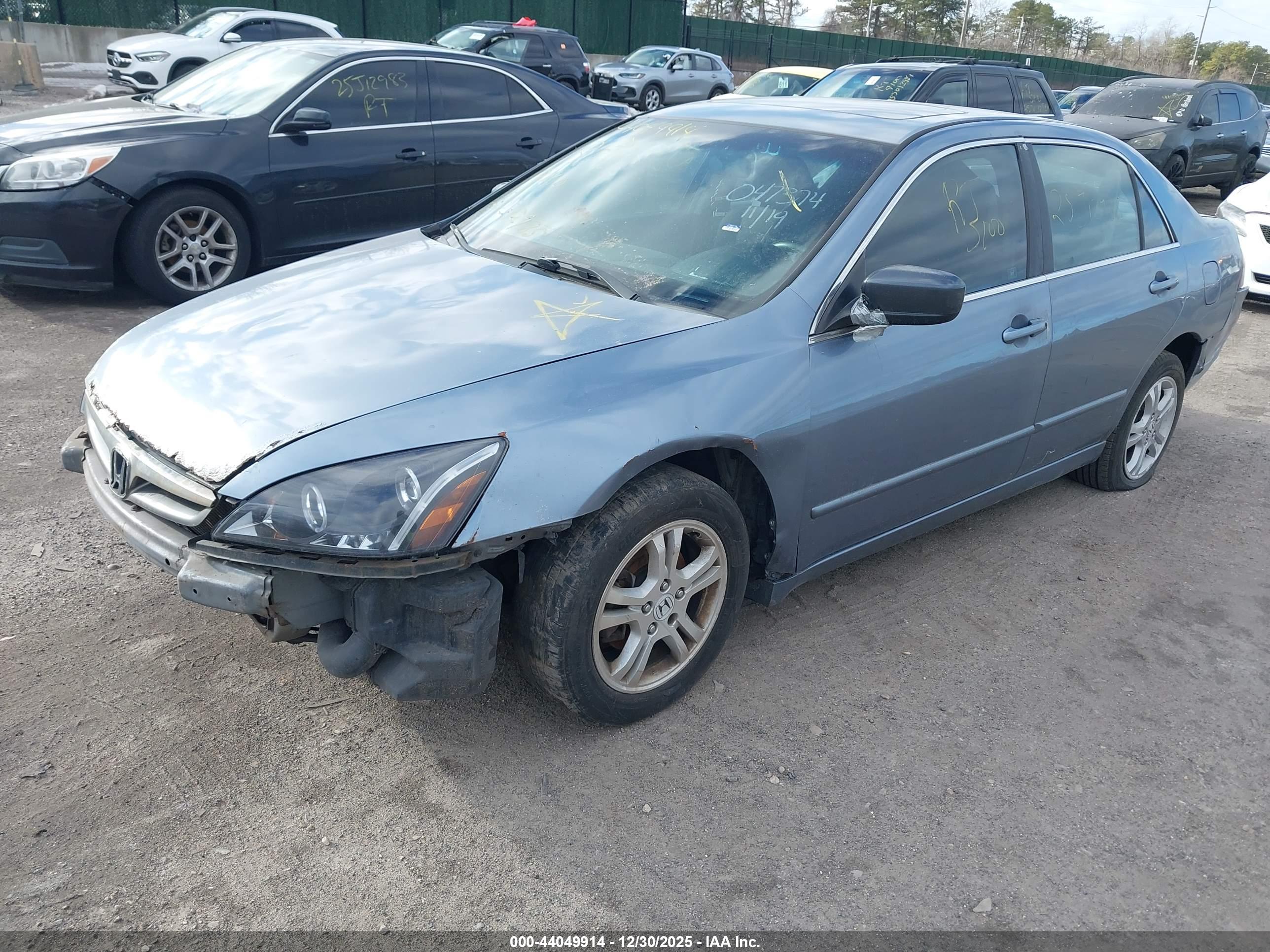 HONDA ACCORD image 2
