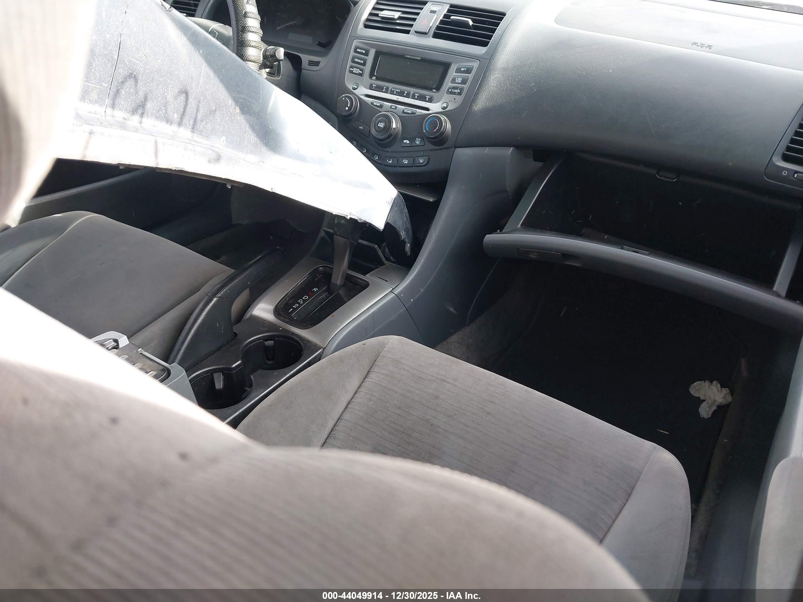 HONDA ACCORD image 5