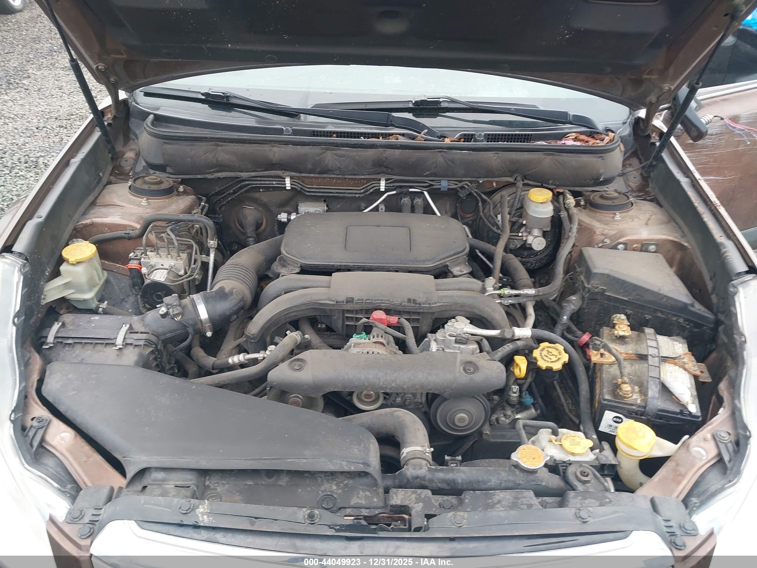 SUBARU OUTBACK image 10