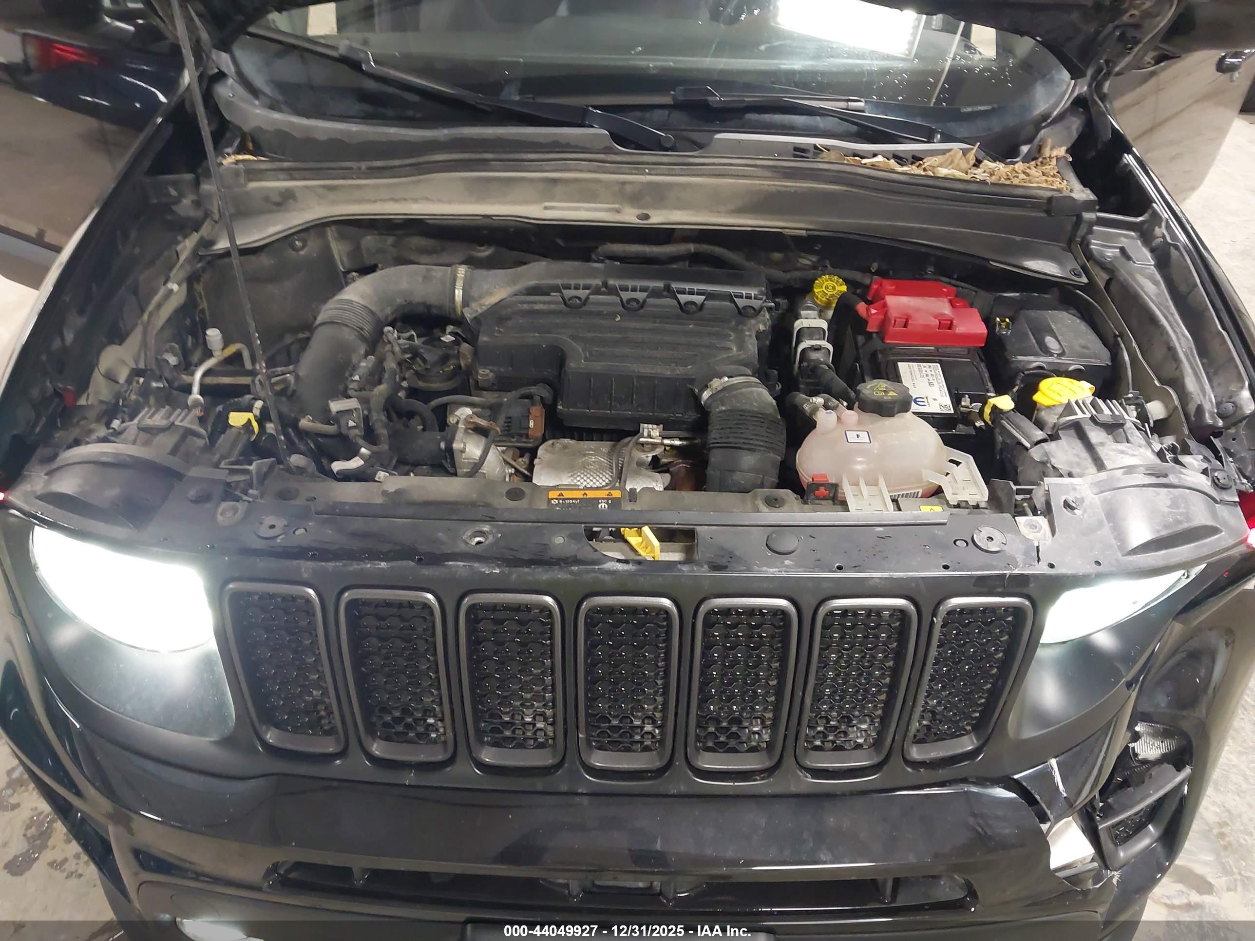JEEP RENEGADE image 10
