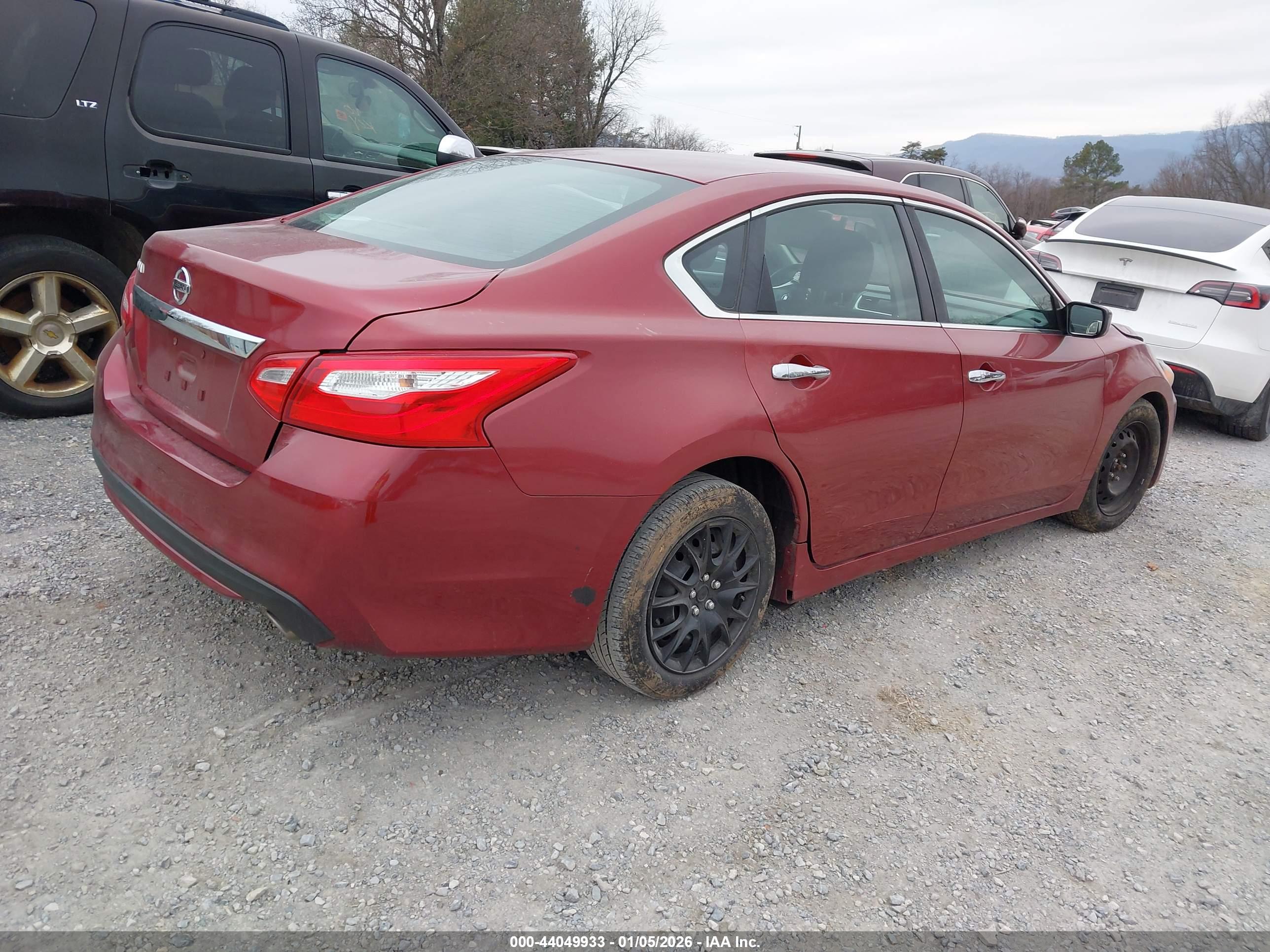 NISSAN ALTIMA image 4