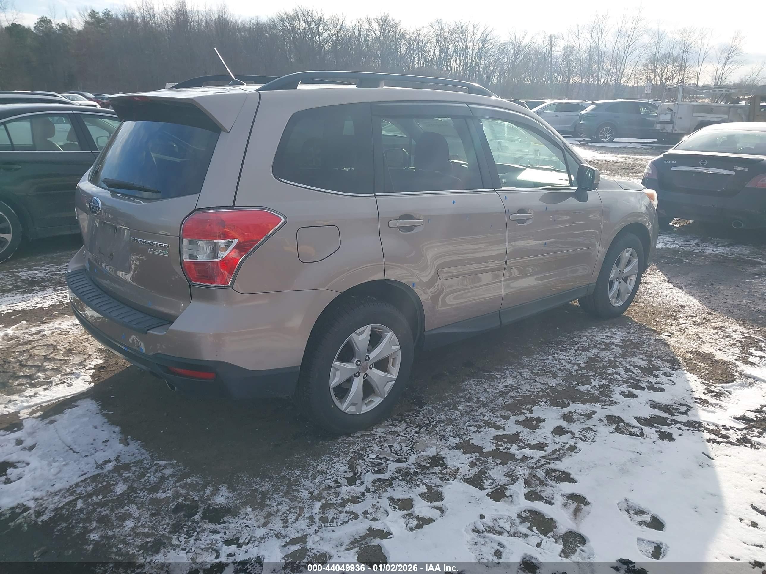 SUBARU FORESTER image 4