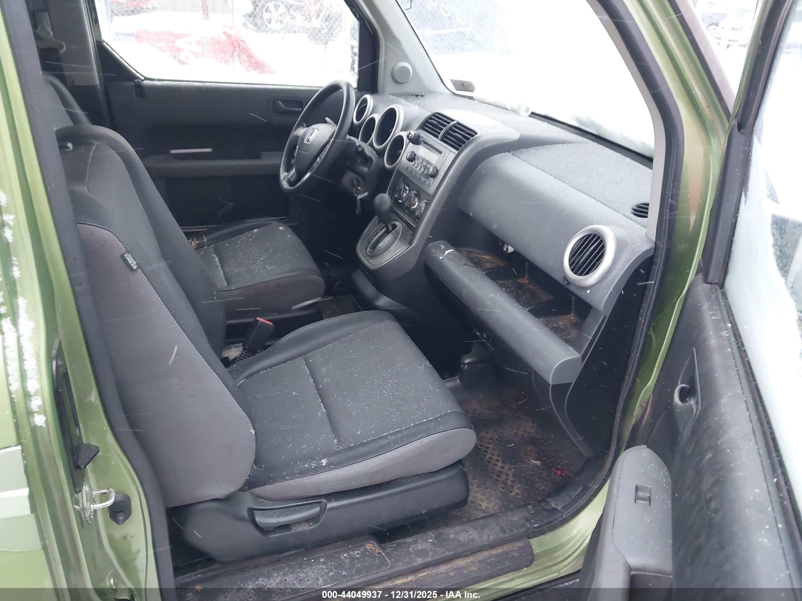 HONDA ELEMENT image 5