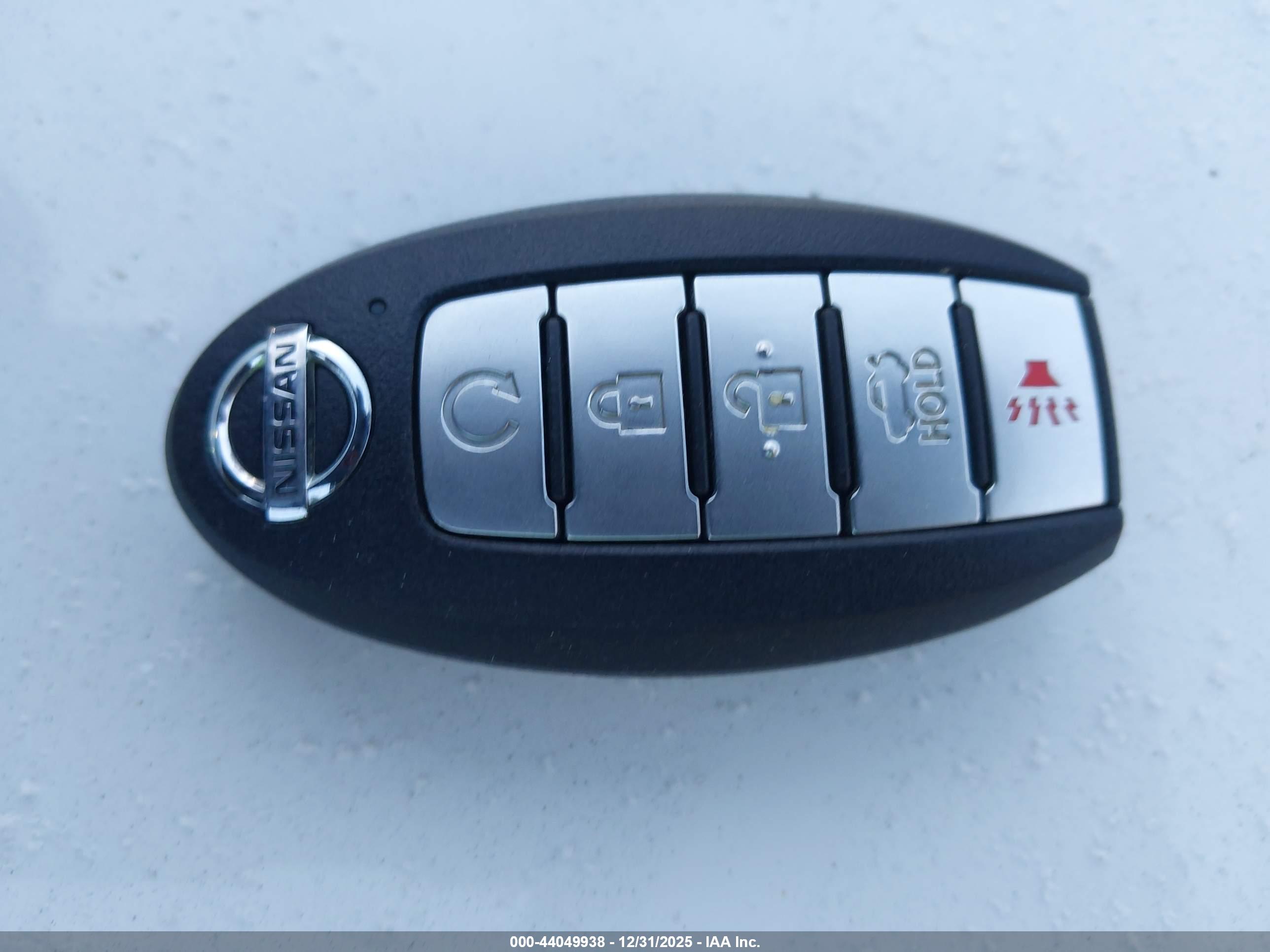 NISSAN ALTIMA image 11