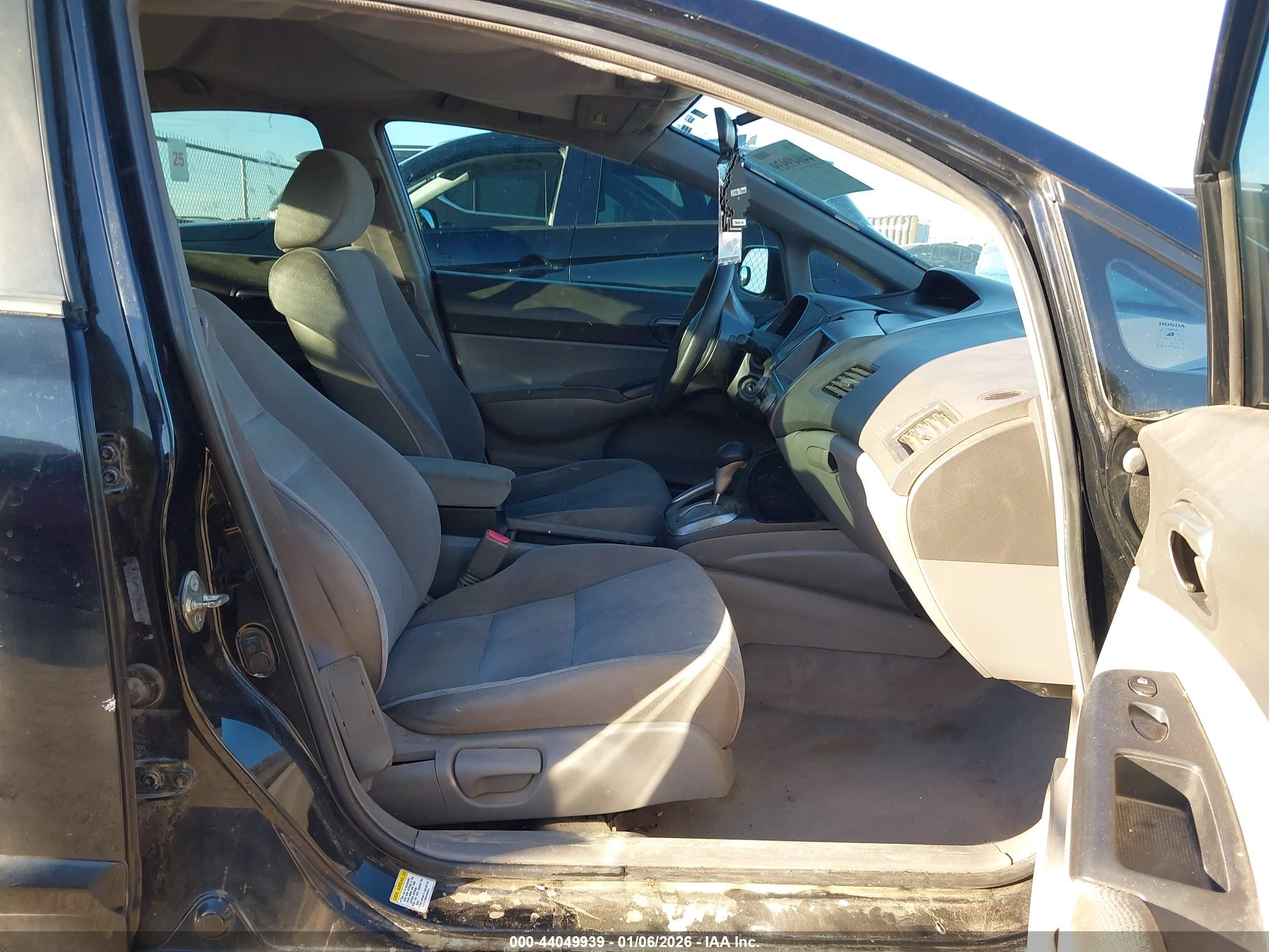 HONDA CIVIC image 5