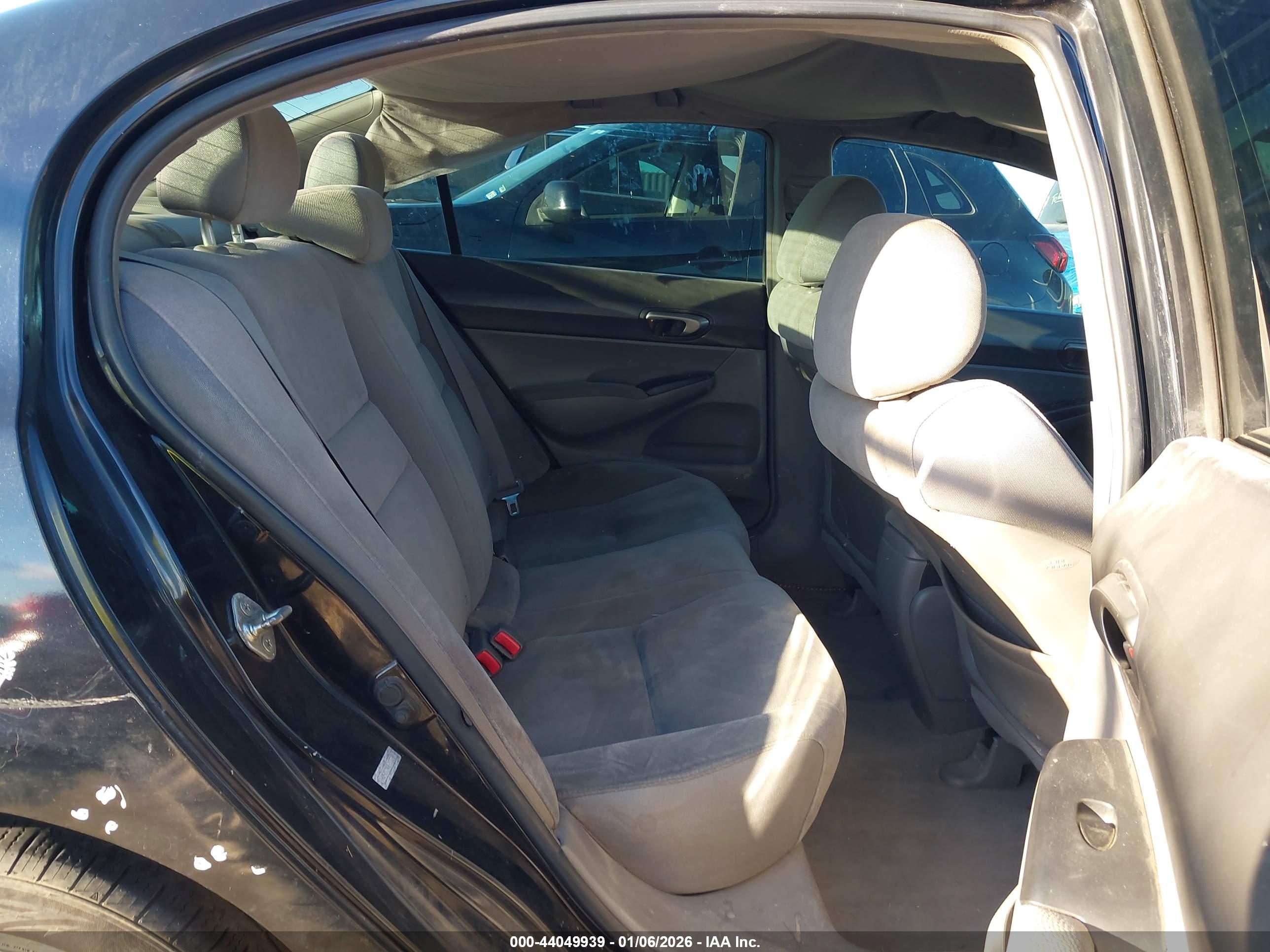 HONDA CIVIC image 8