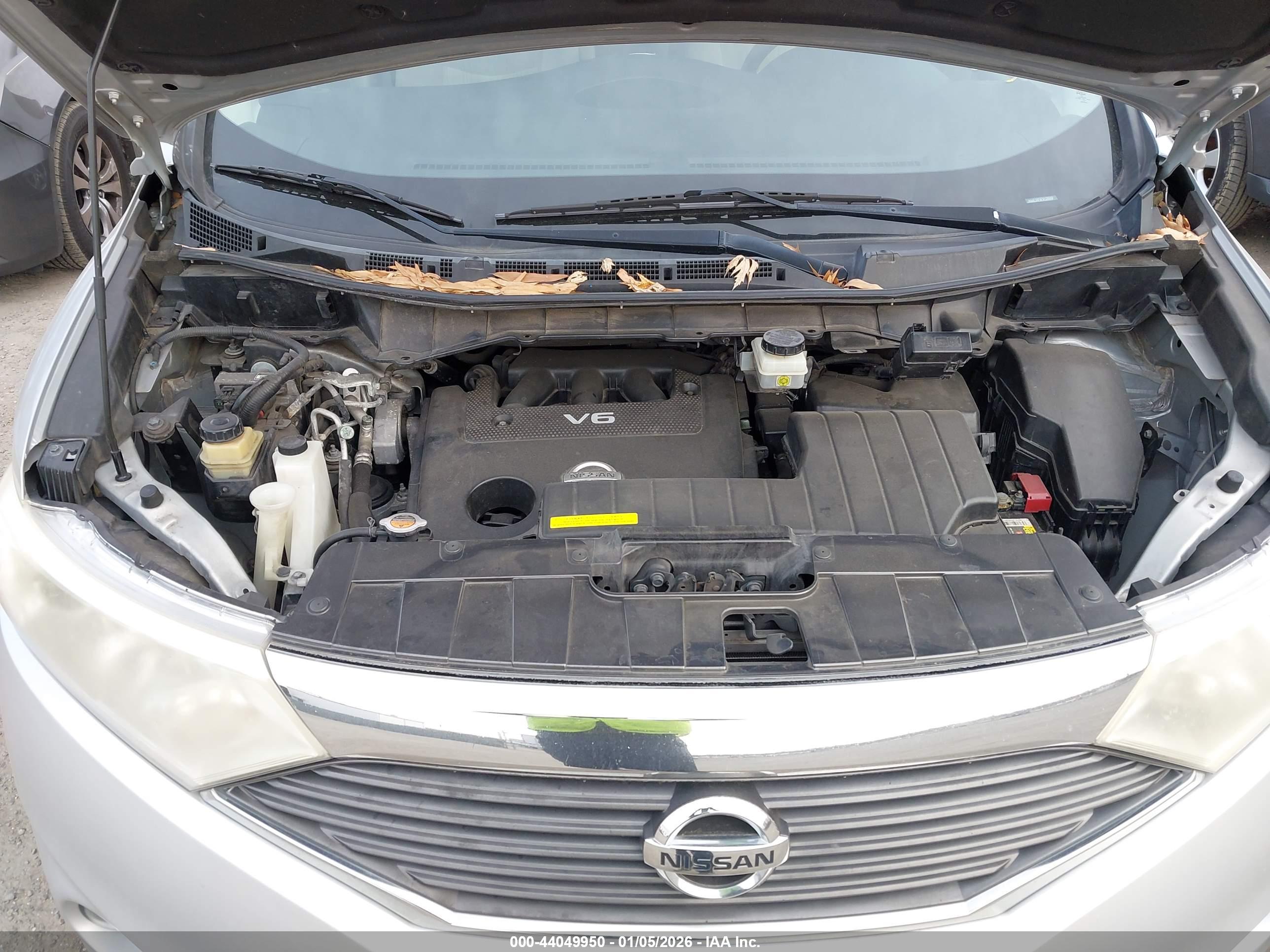 NISSAN QUEST image 10