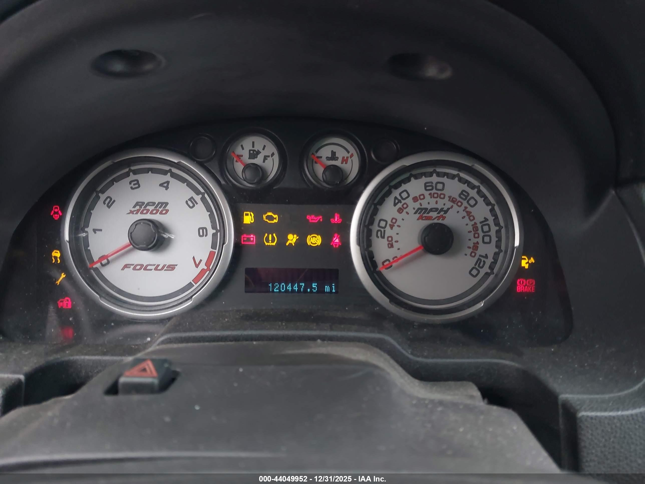 FORD FOCUS image 7