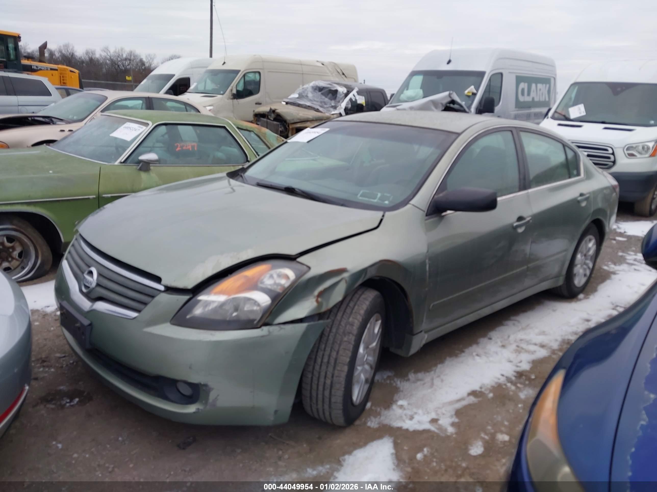 NISSAN ALTIMA image 2
