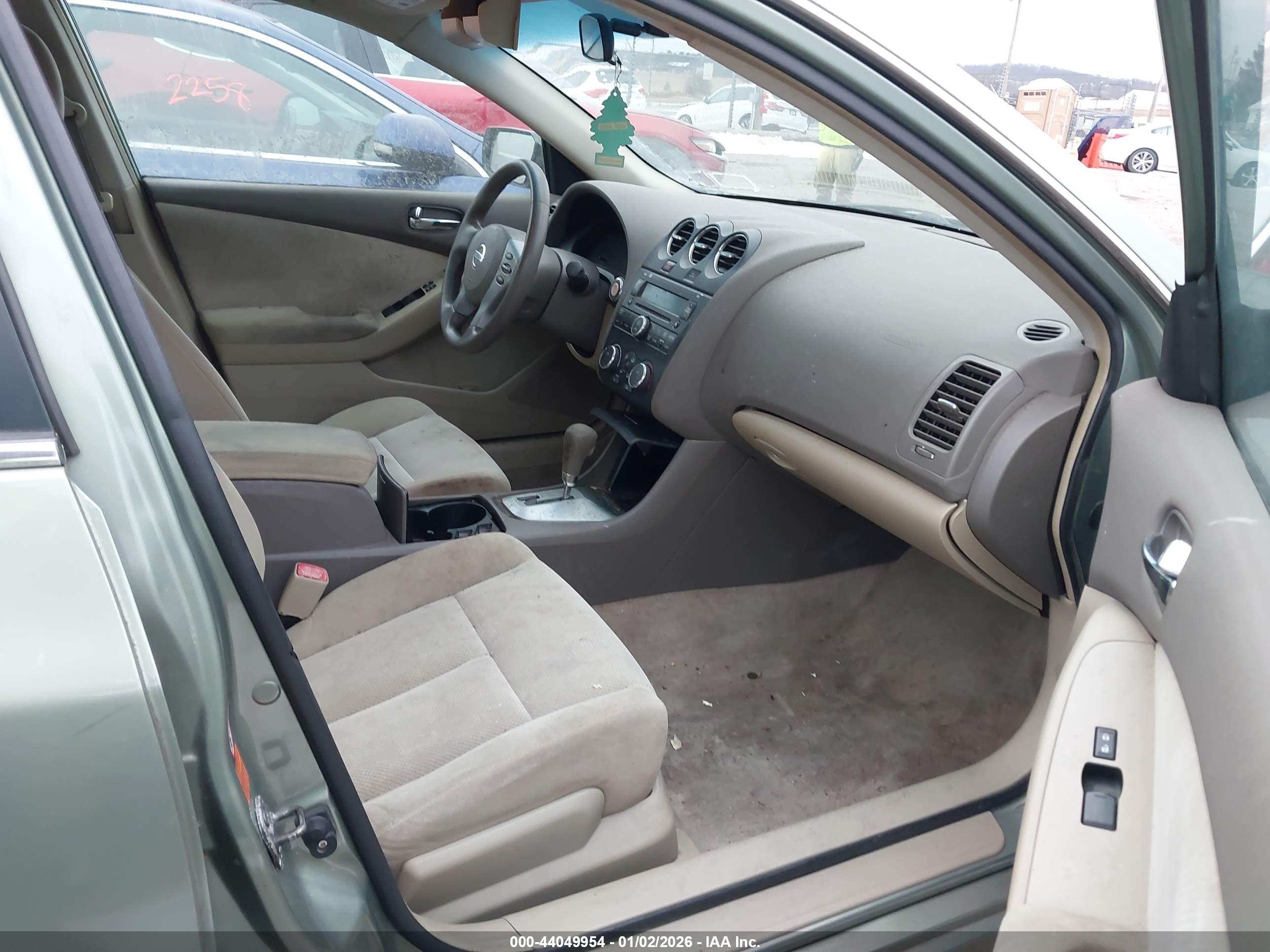 NISSAN ALTIMA image 5