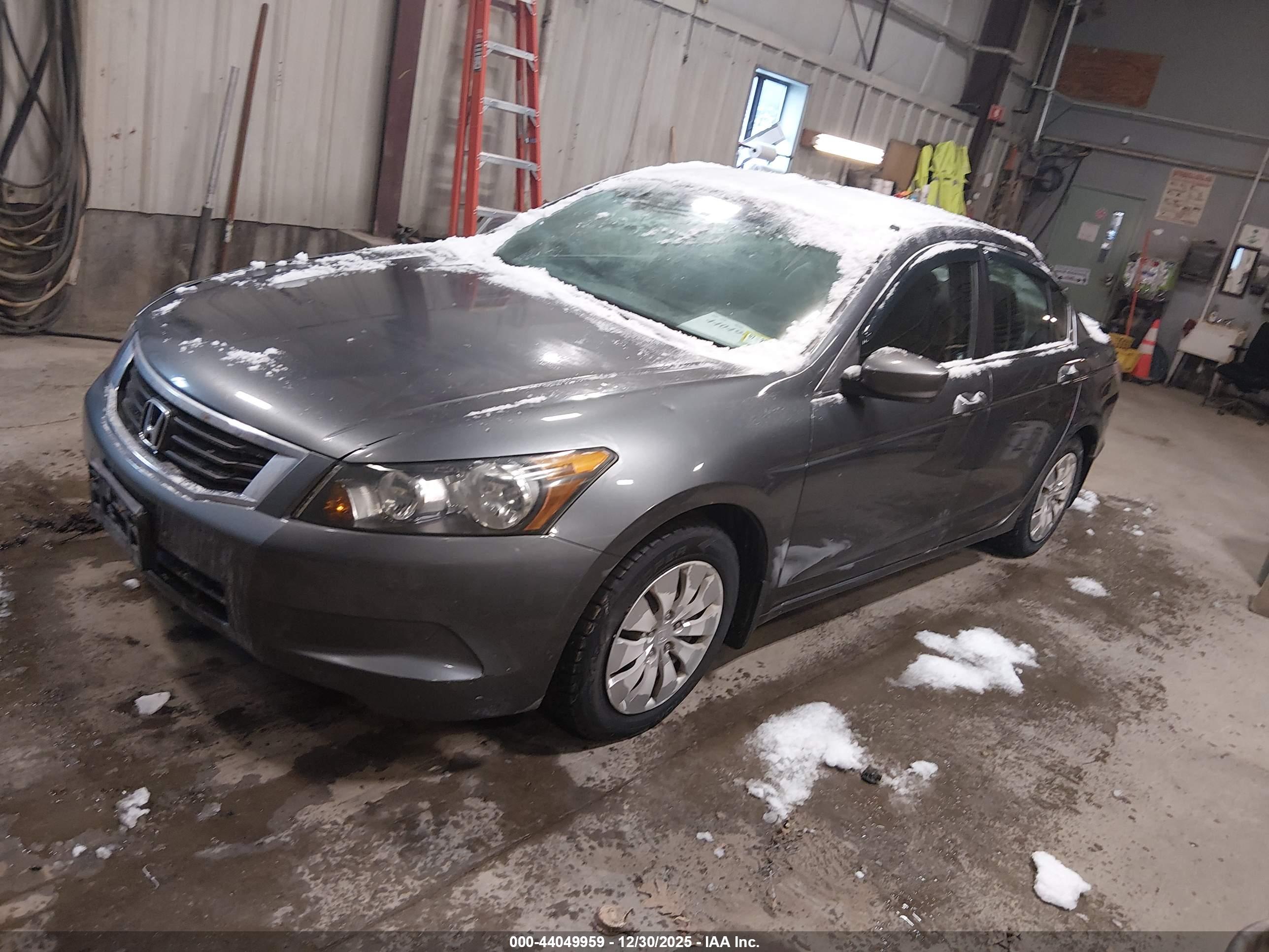 HONDA ACCORD image 2