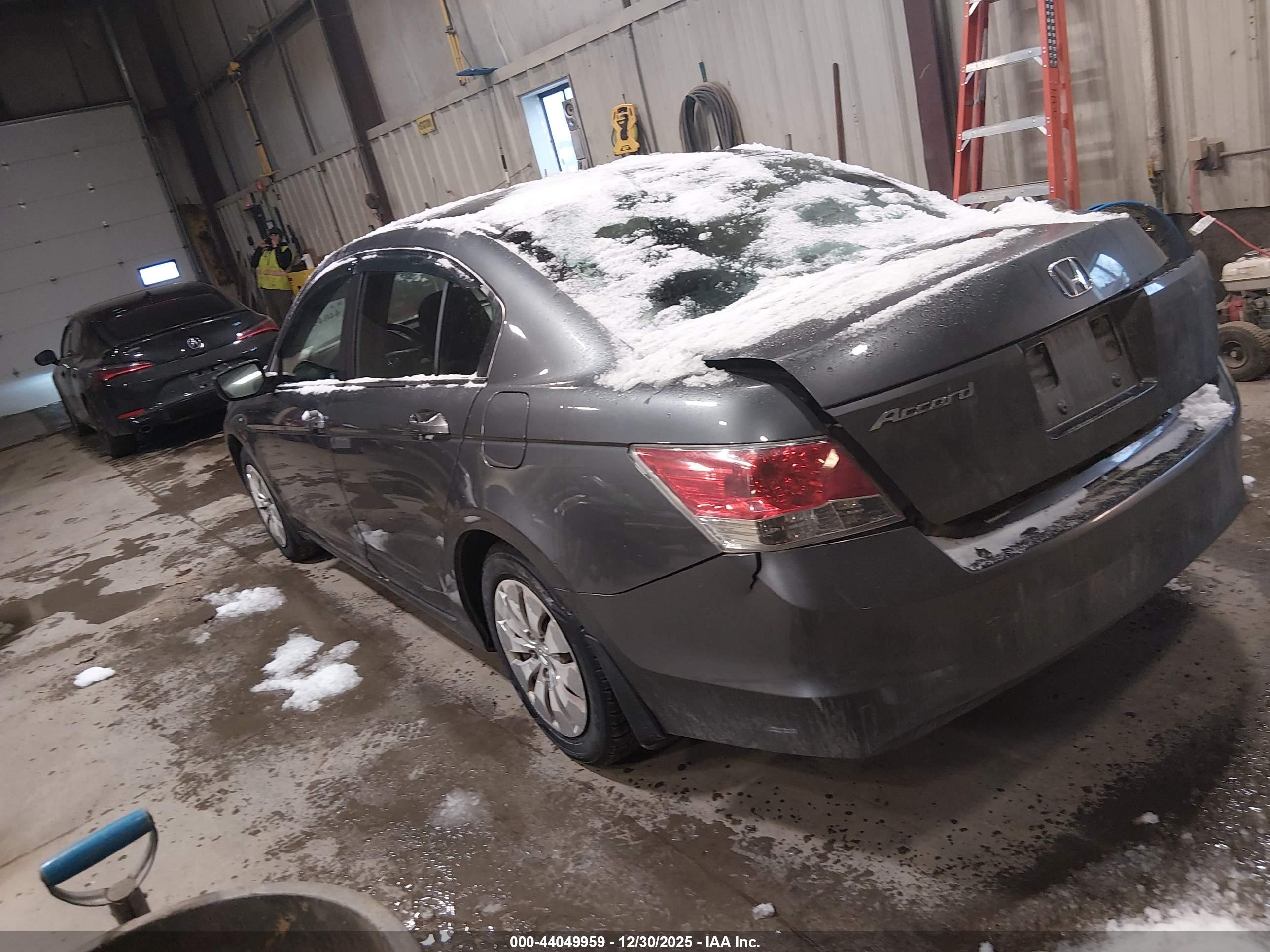 HONDA ACCORD image 3
