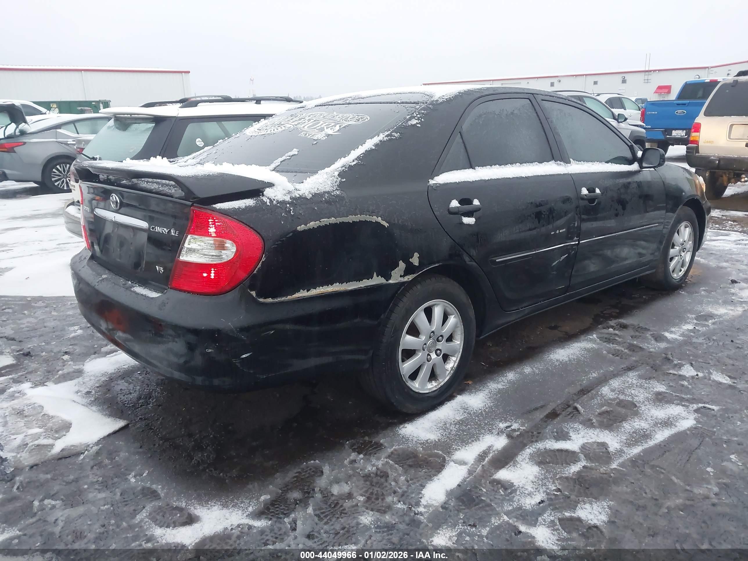 TOYOTA CAMRY image 4