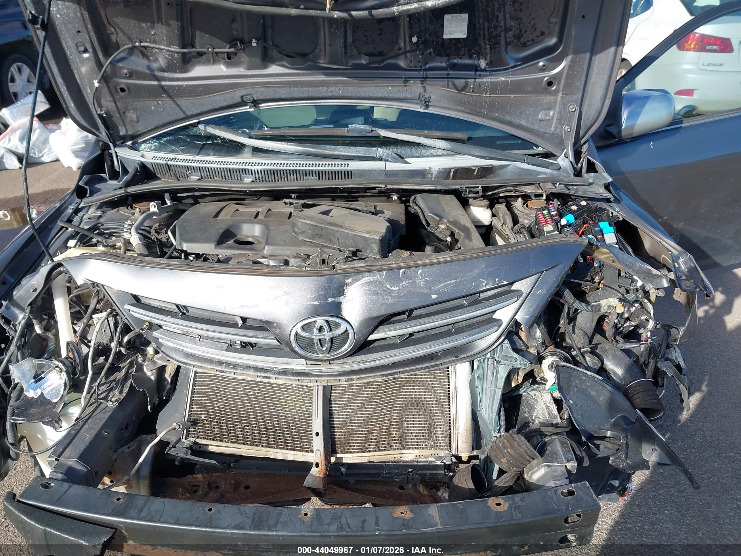 TOYOTA COROLLA image 10