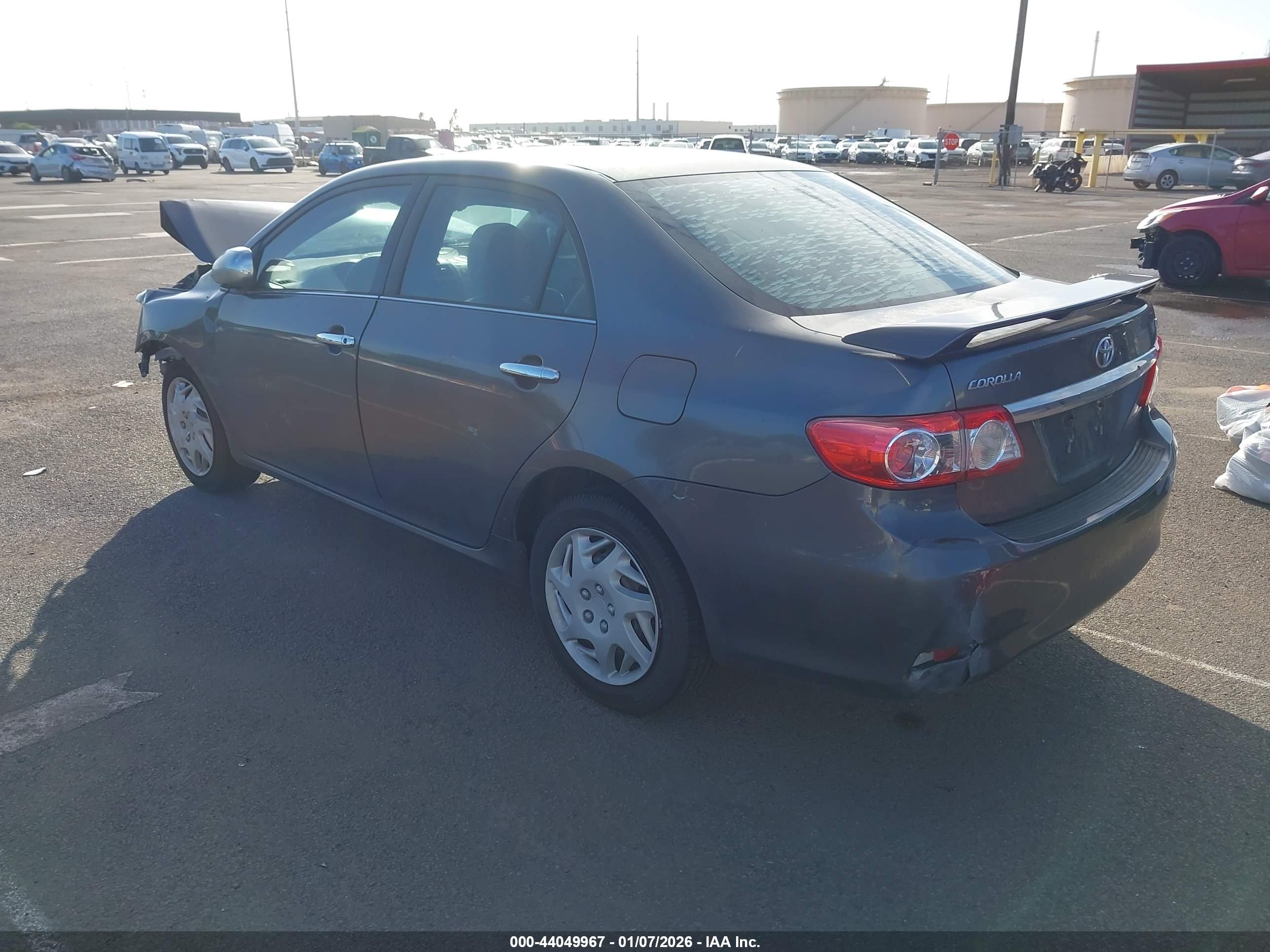 TOYOTA COROLLA image 3