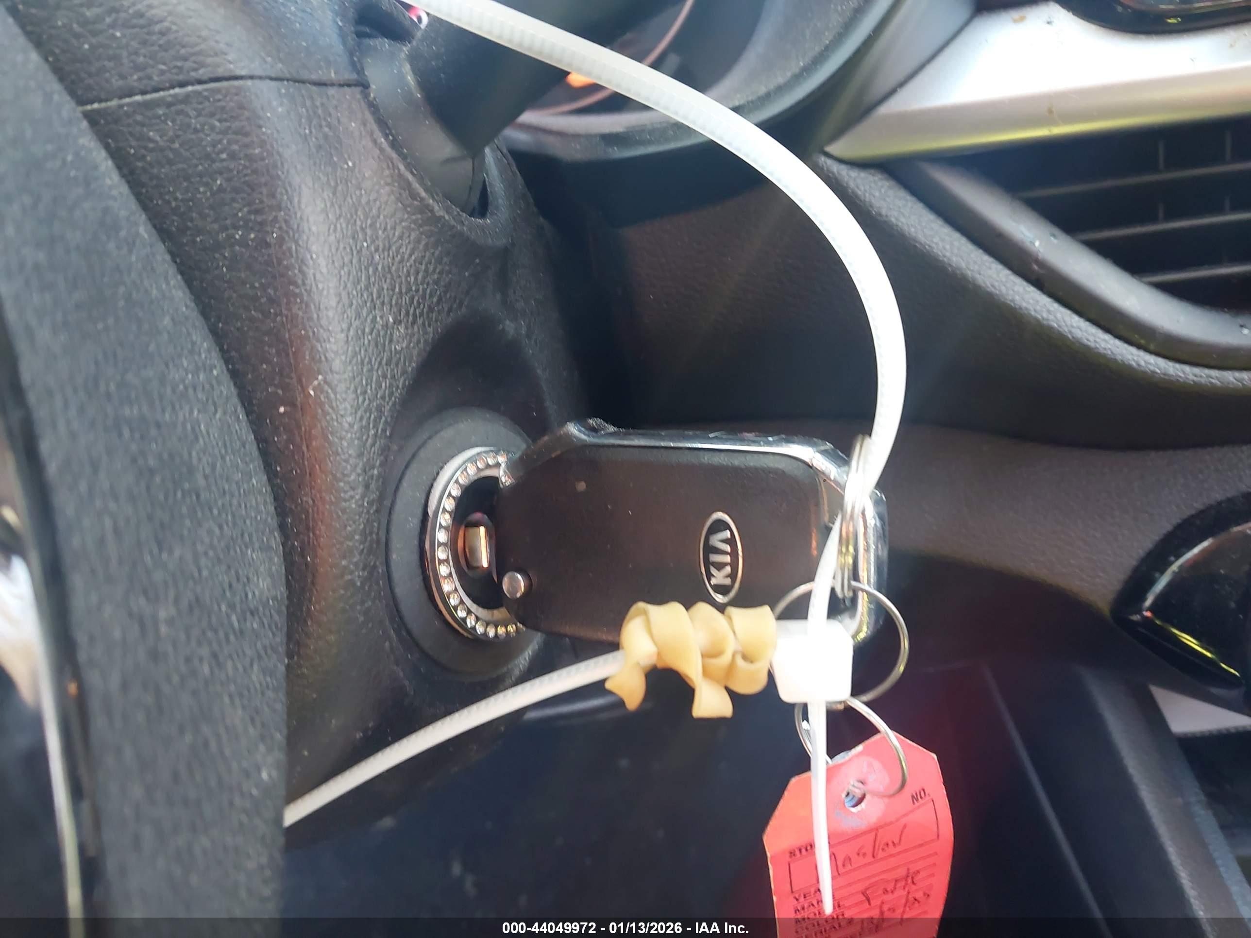 KIA FORTE image 11