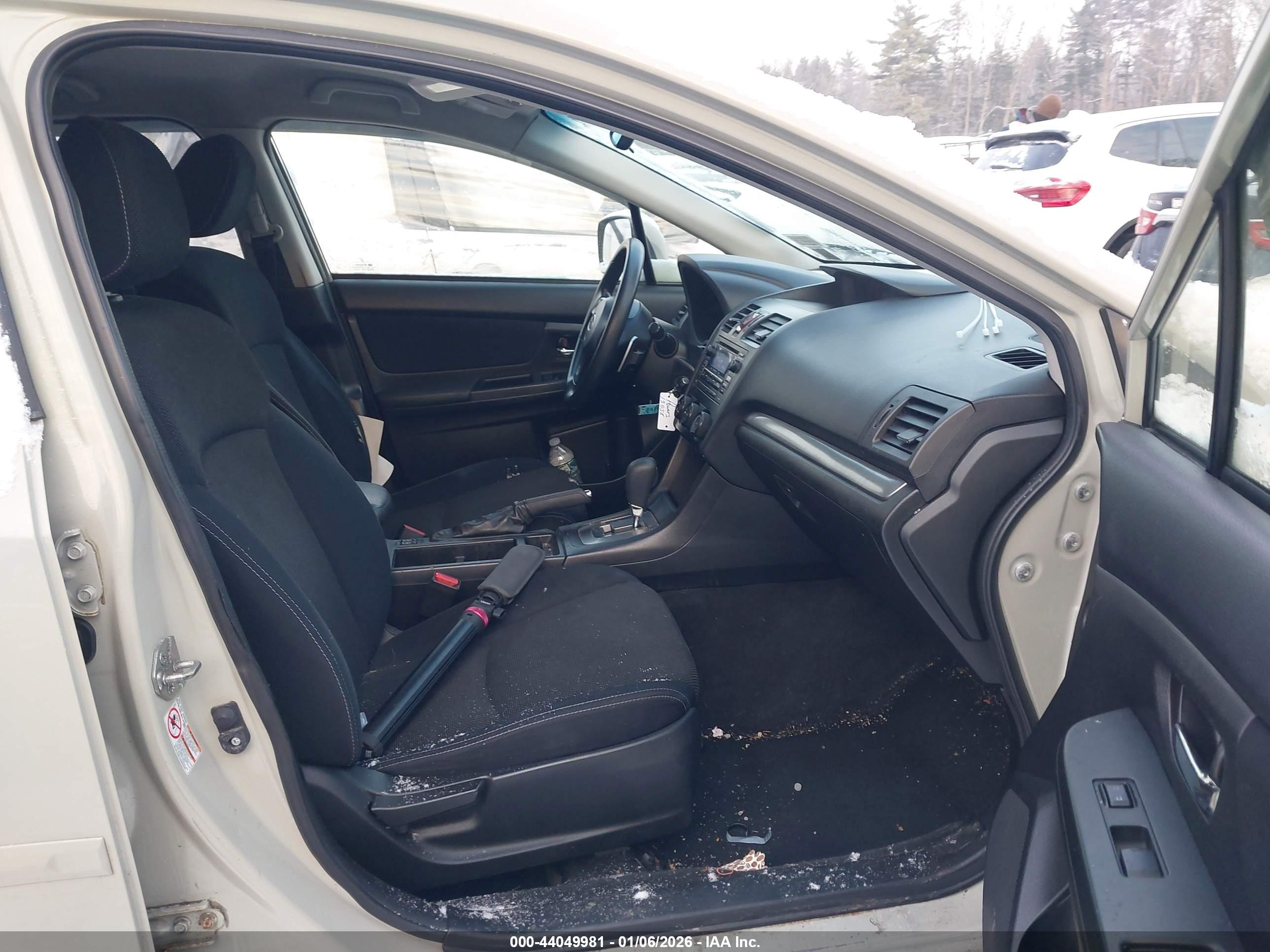 SUBARU XV image 5