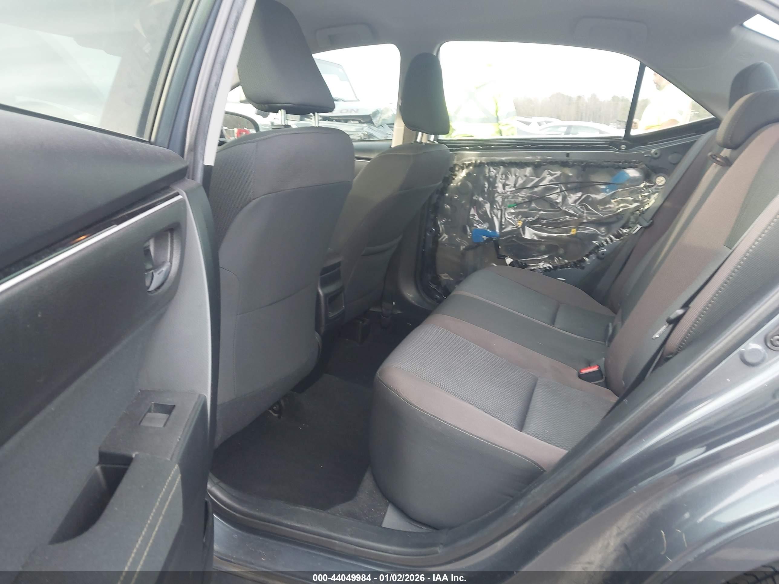 TOYOTA COROLLA image 8