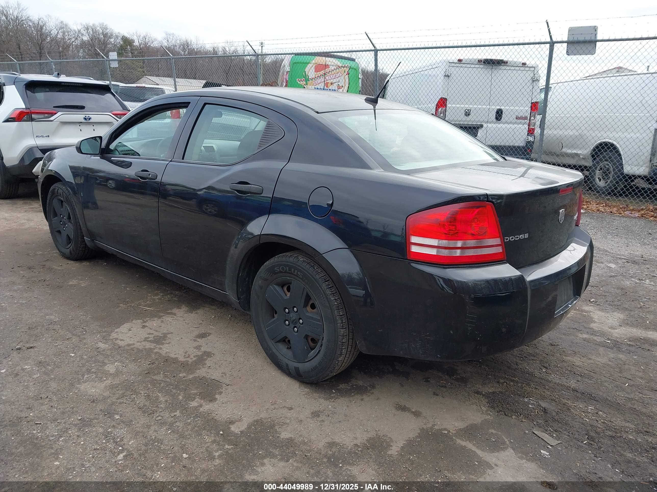 DODGE AVENGER image 3