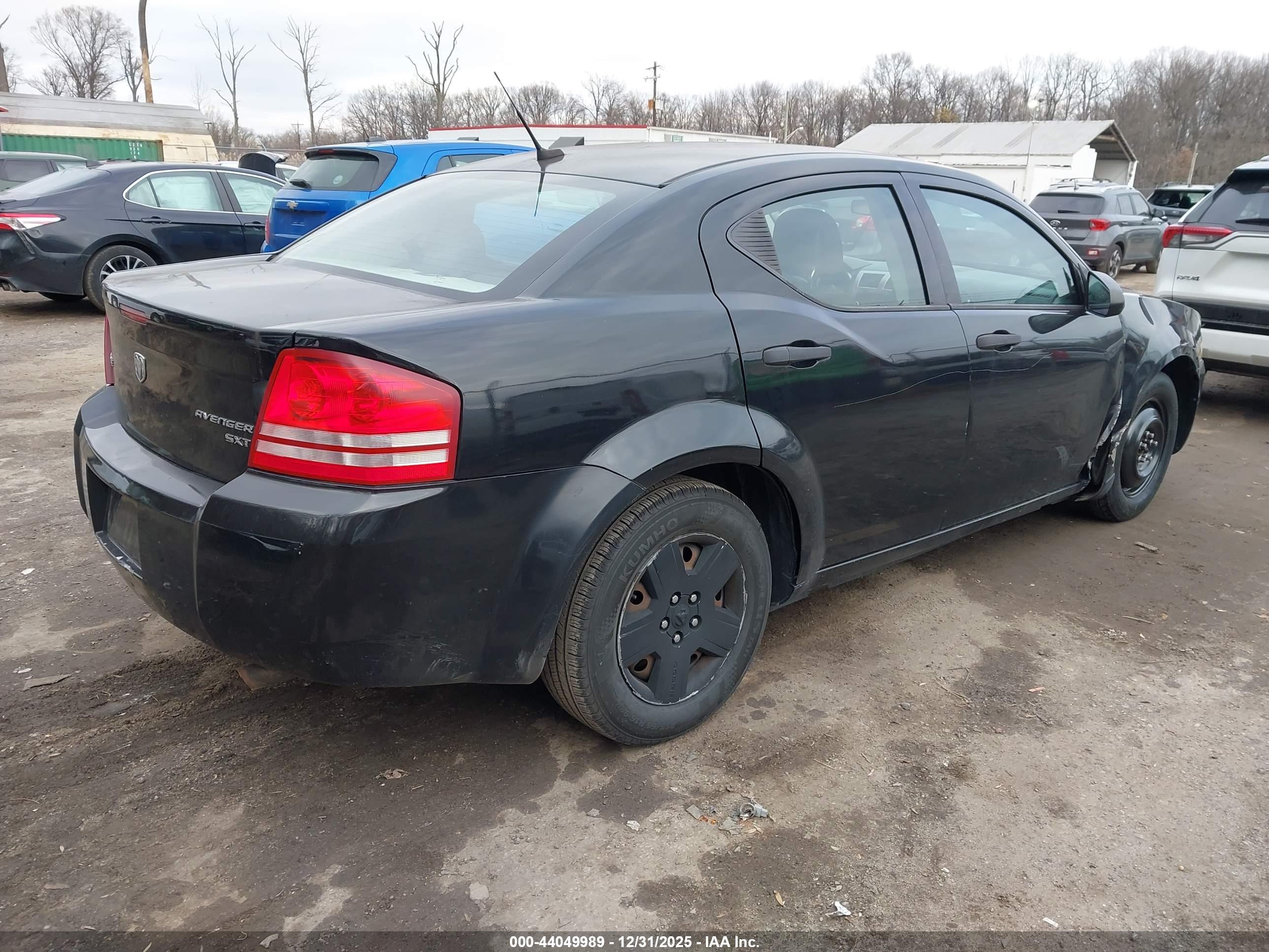 DODGE AVENGER image 4
