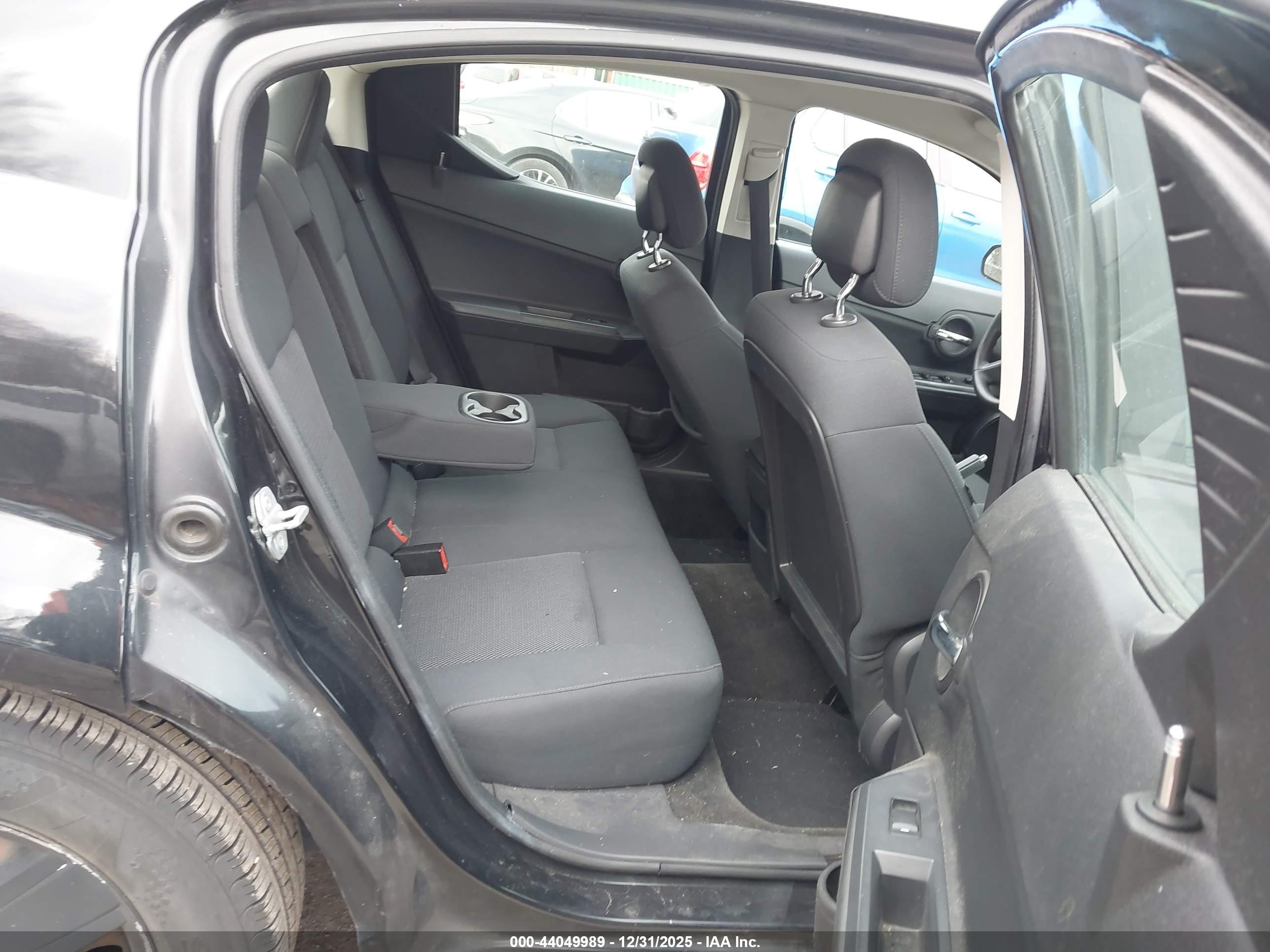 DODGE AVENGER image 8