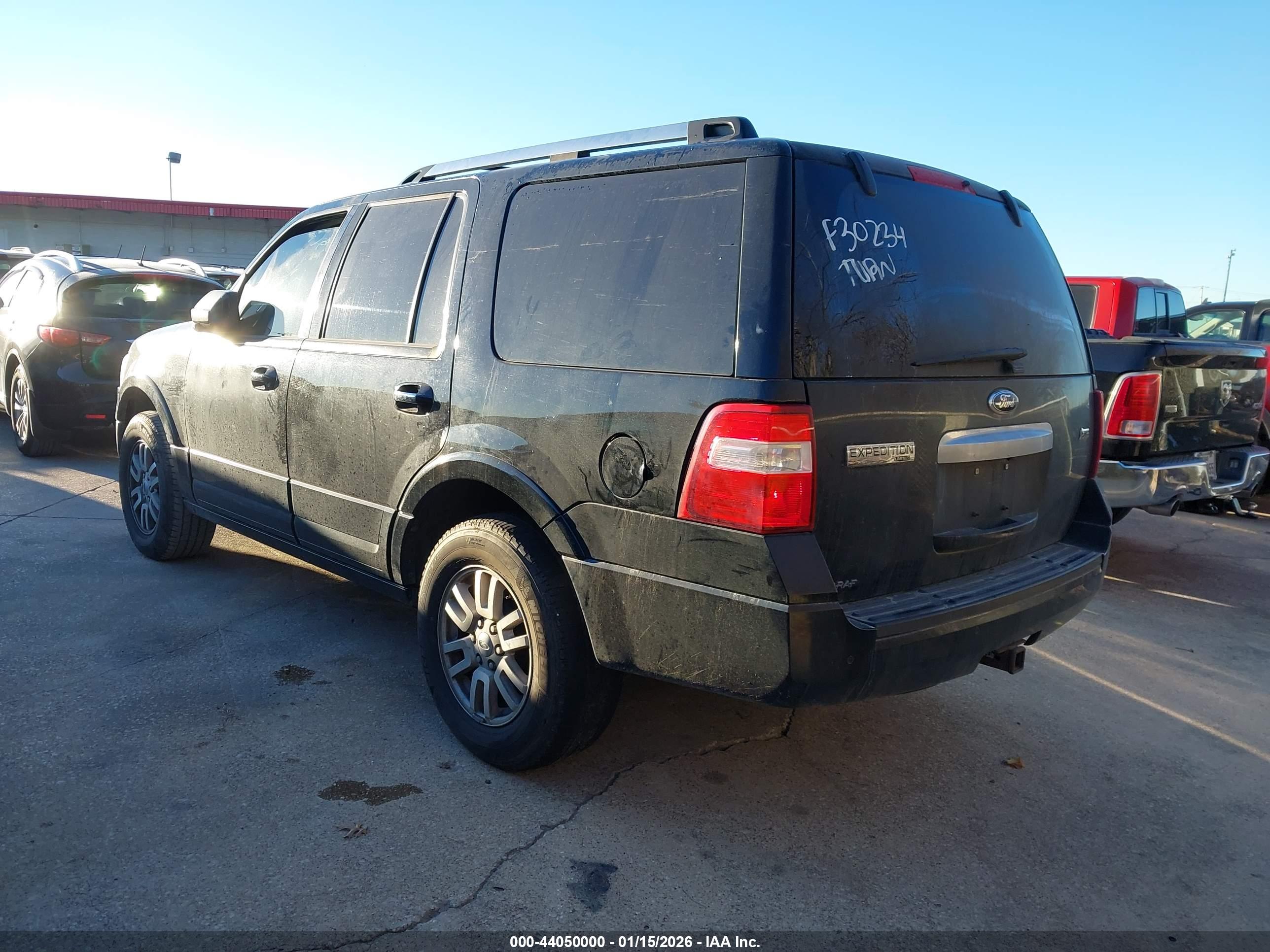 FORD EXPEDITION image 3