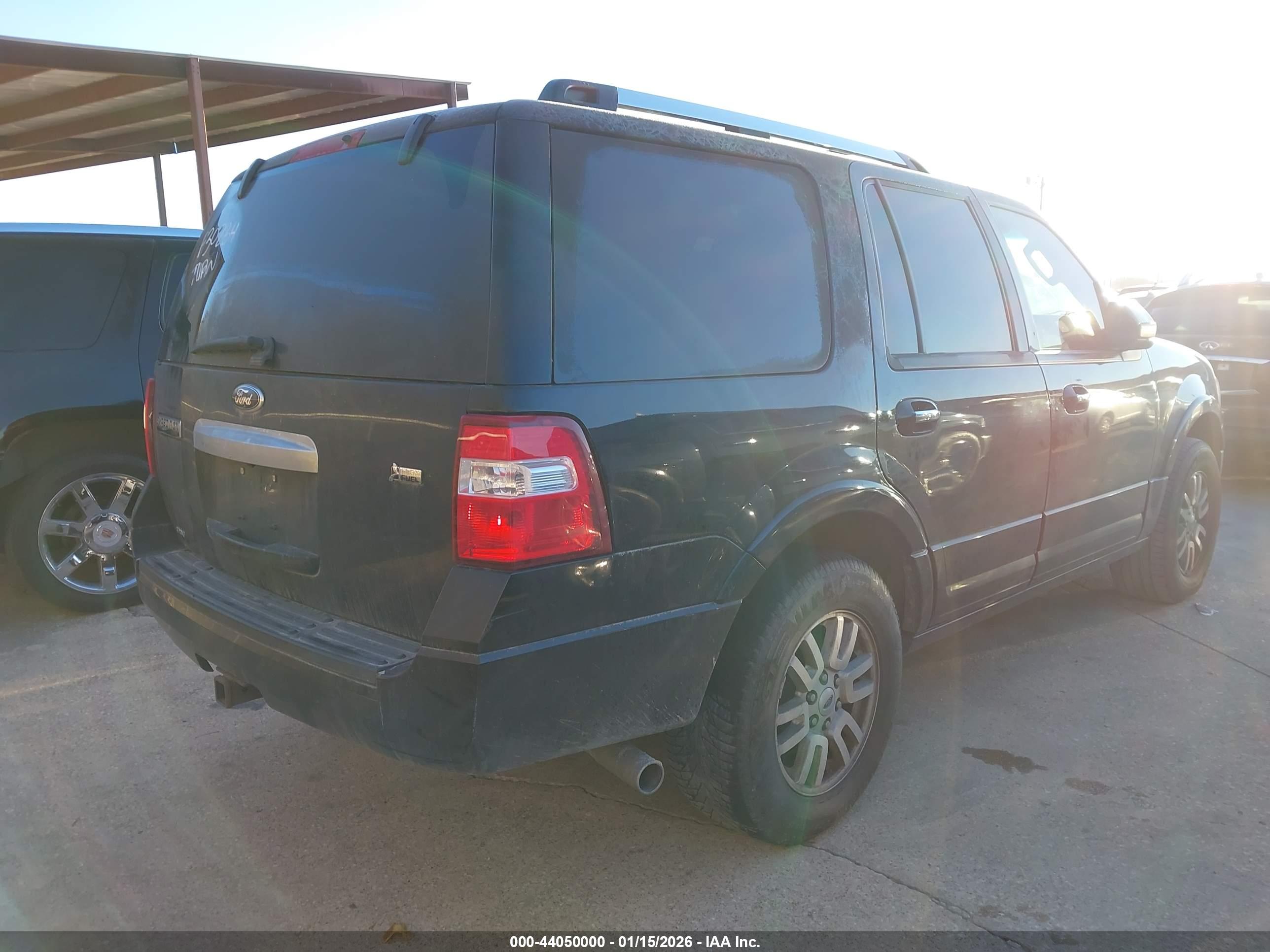 FORD EXPEDITION image 4