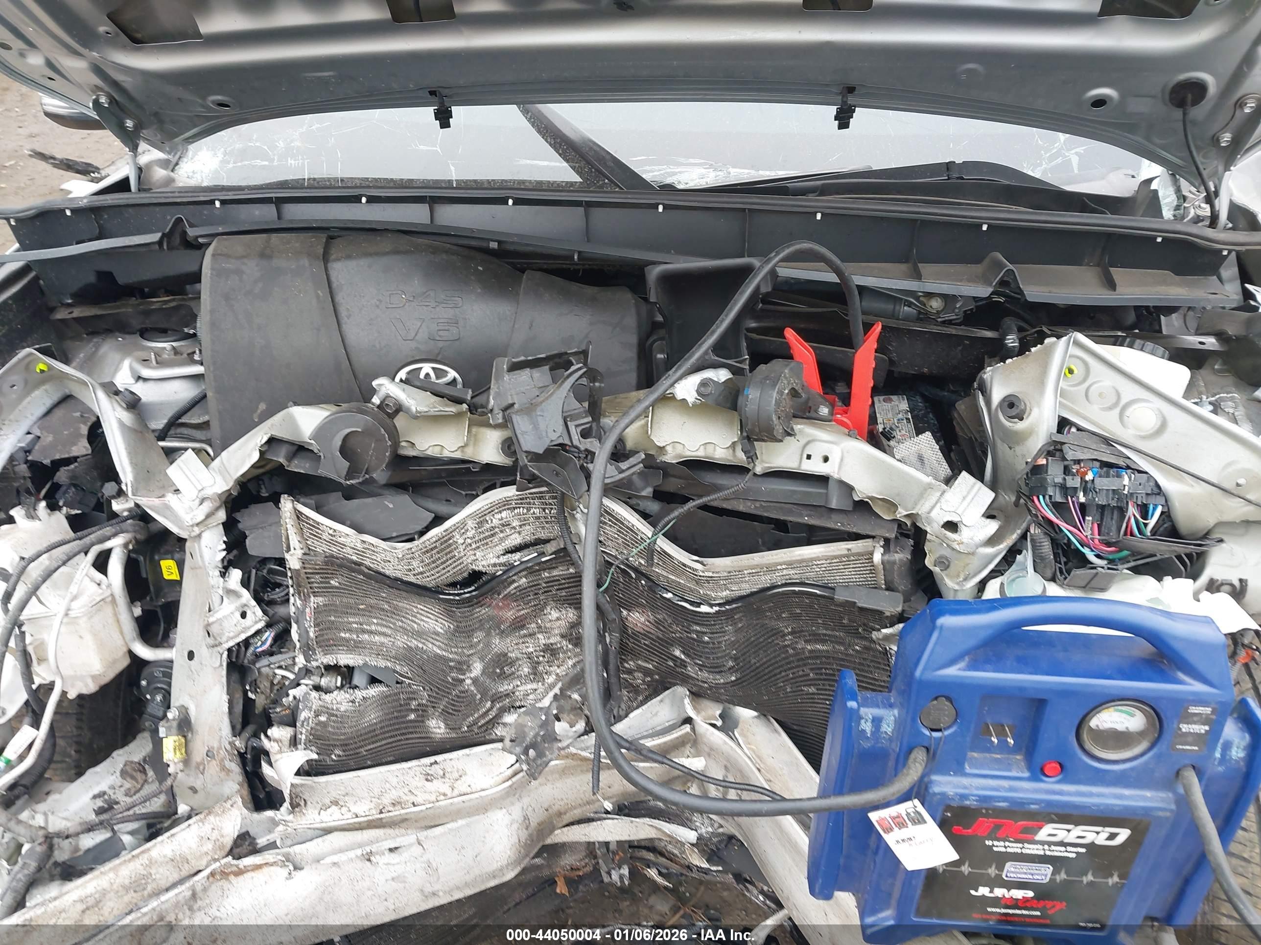 TOYOTA HIGHLANDER image 10