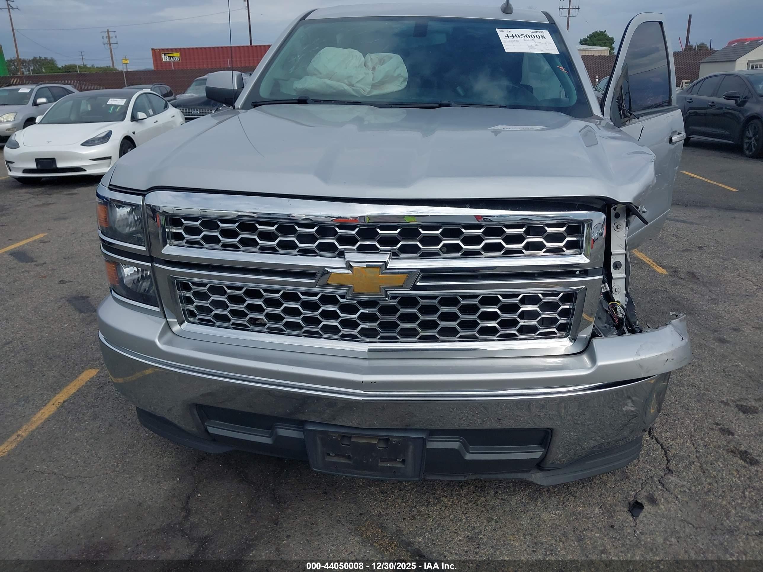 CHEVROLET SILVERADO image 10