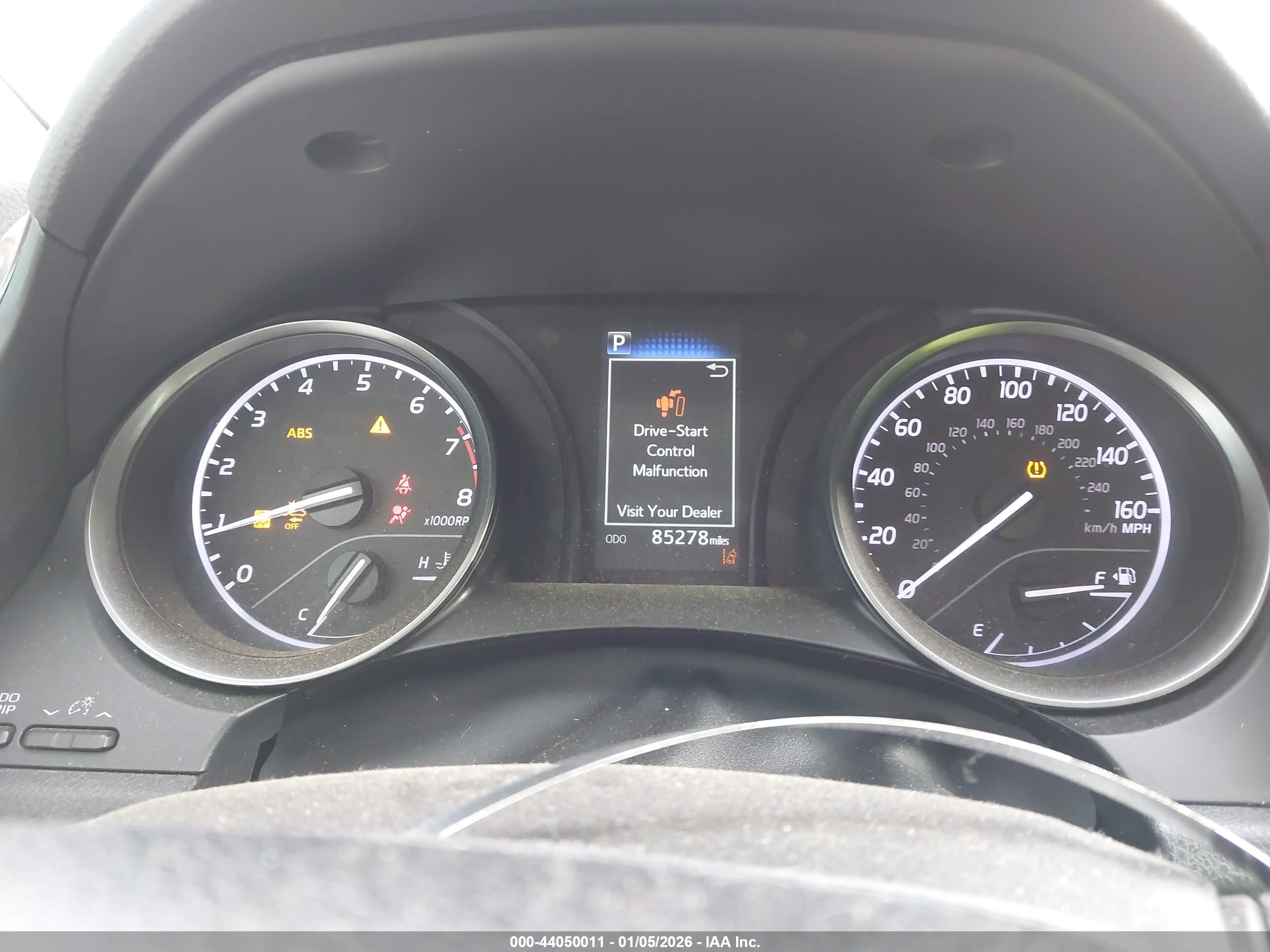 TOYOTA CAMRY image 7